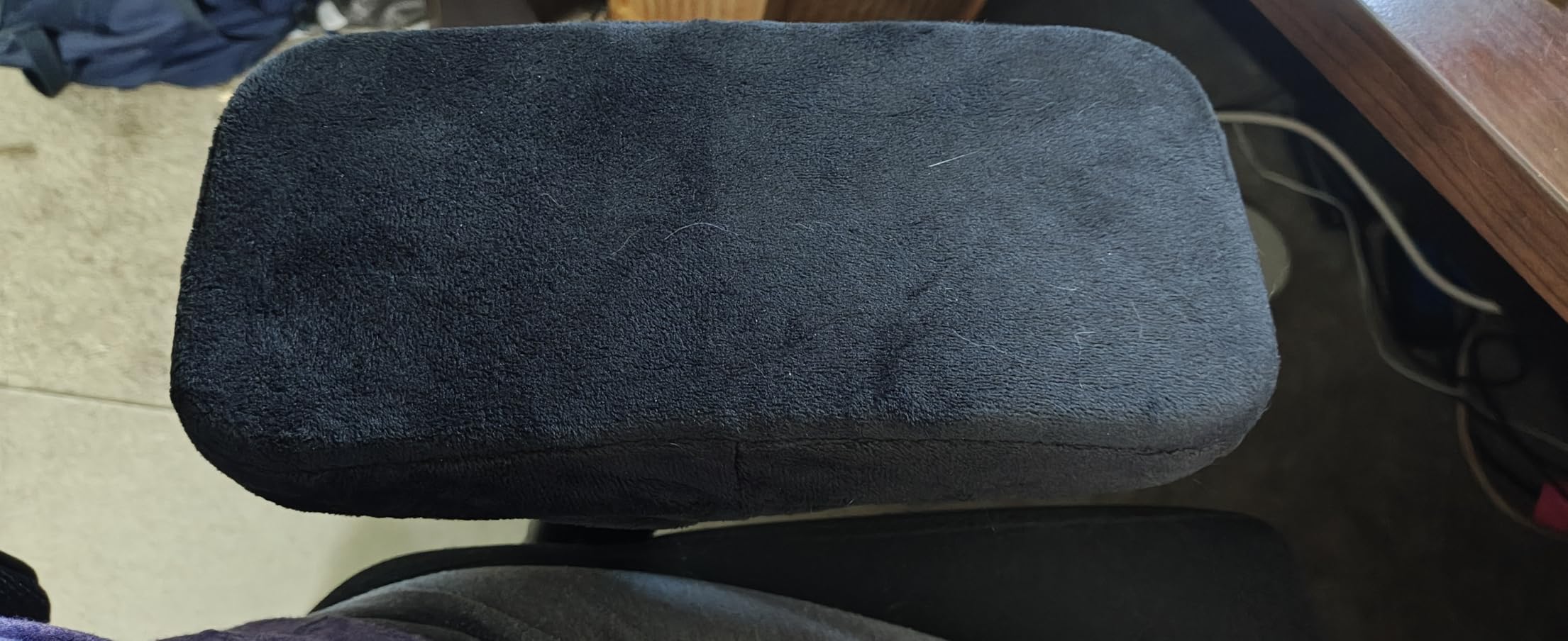 Aloudy Ergonomic Memory Foam Office Chair Armrest Pads, Comfy Gaming Chair Arm Rest Covers for Elbows and Forearms Pressure Relief(Set of 2), Stretch Fit, Black customer photo 1