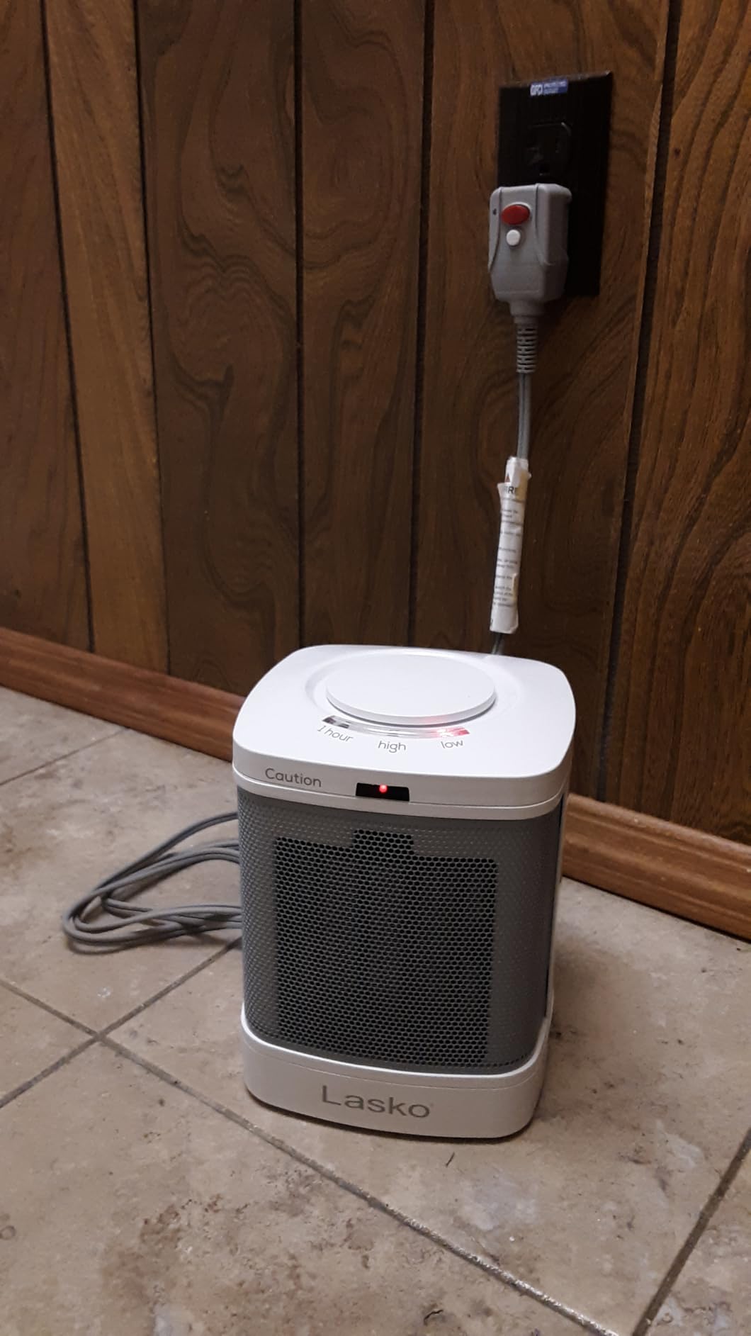 Lasko Electric Ceramic Space Heater for Bathroom - 8” - CD08200 - White customer photo 1