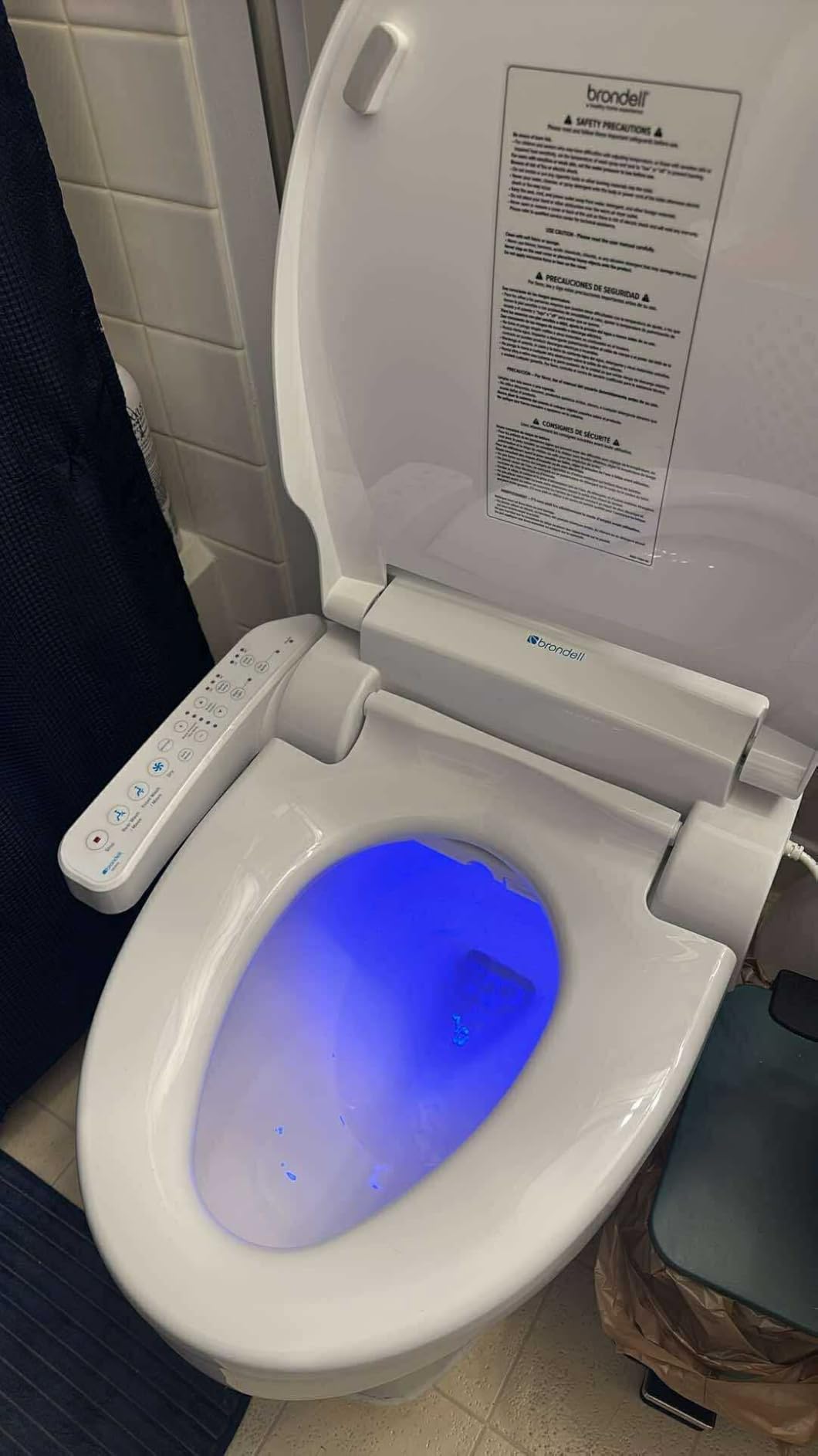 Brondell SE400-EW Swash SE400 Electric Bidet Toilet Seat With Heated Seat, Oscillating Stainless Steel Nozzle, Warm Air Dryer, Night Light, Gentle Close Lid, White Side Arm Control, Elongated customer photo 2