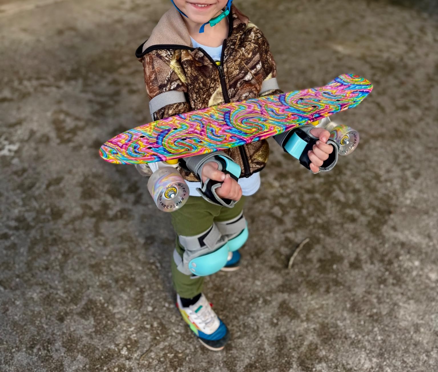 Skateboards Complete 22 Inch Mini Cruiser Retro Skateboard | Kids, Boys, Youths, Beginners customer photo 2