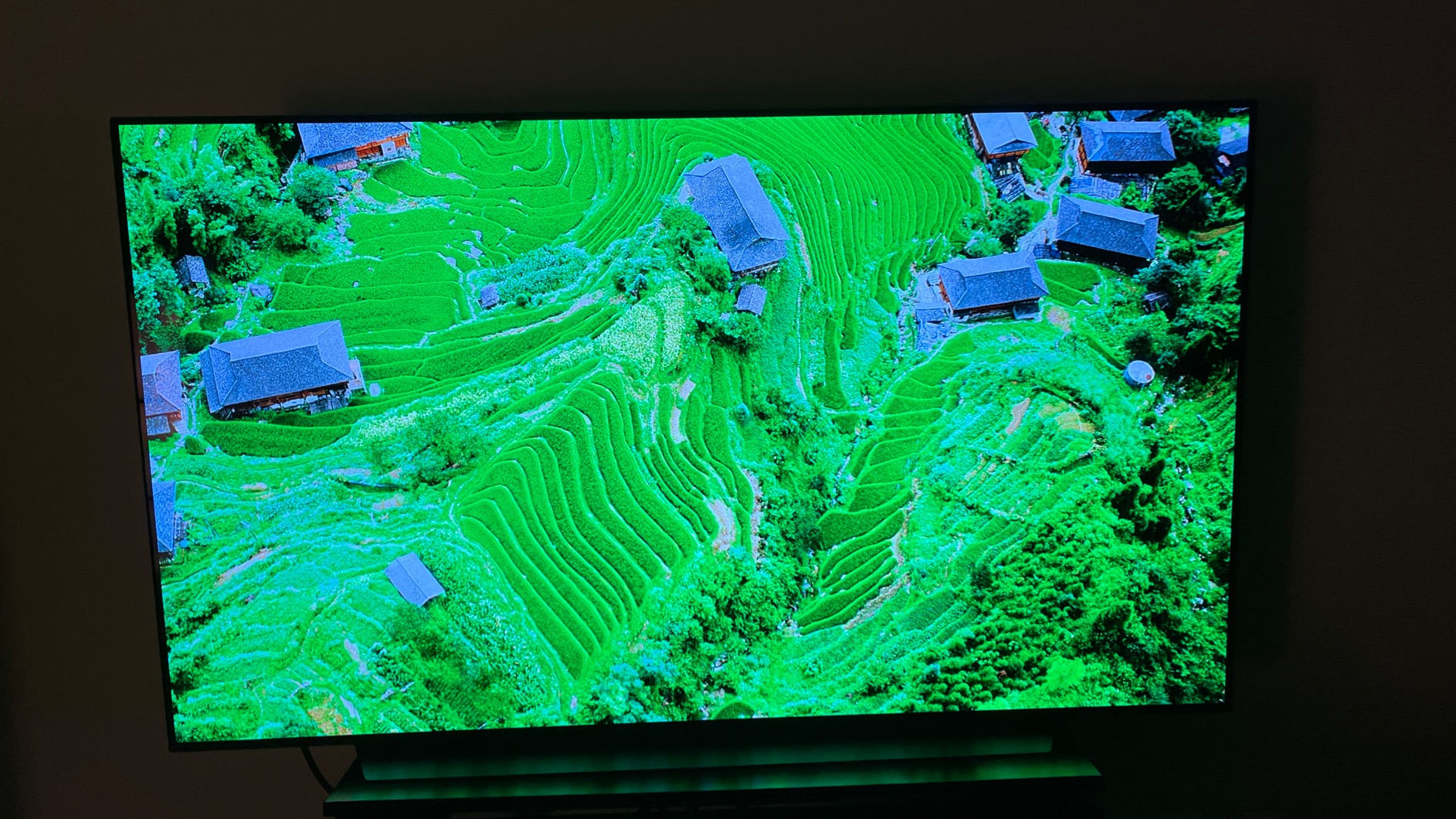 Apple TV 4K (32GB, Previous Model) customer photo 2