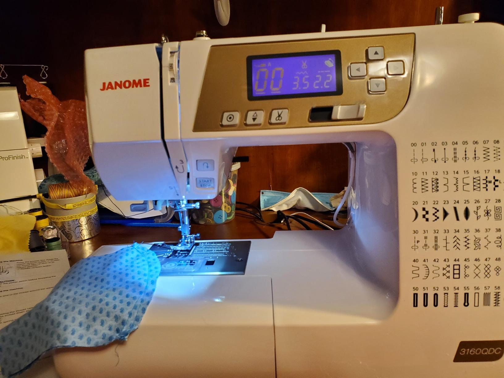 Janome 3160QDC-T Computerized Quilting and Sewing Machine with Bonus Quilt Kit customer photo 2