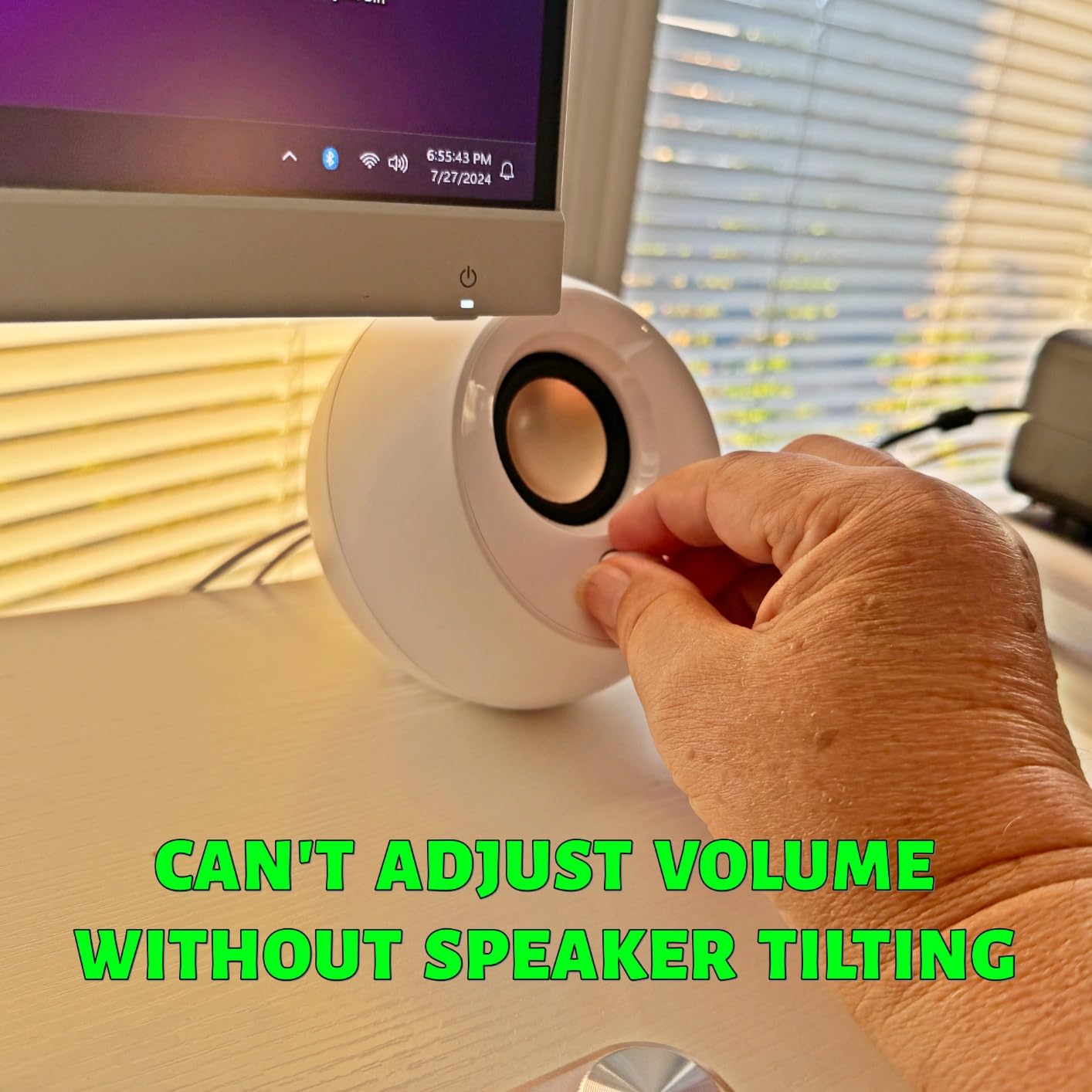 Creative Pebble, 2.0 USB Desktop Stereo Speakers for PC/Laptop, White customer photo 1