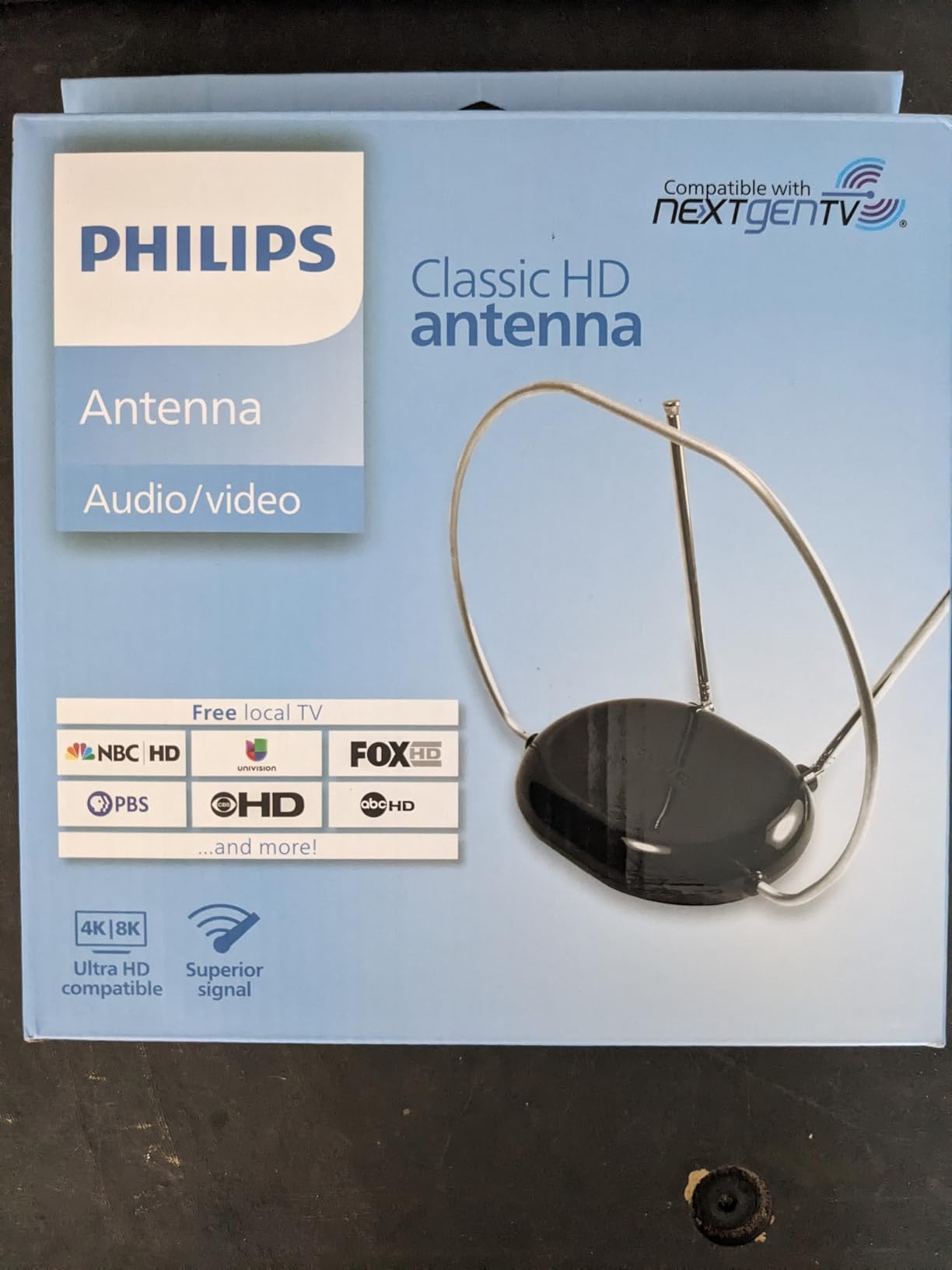 Philips Rabbit Ears Black Indoor TV Antenna, Dipole and Circular Loop, Tabletop Antenna, Digital, Smart TV Compatible, HDTV Antenna, 4K 1080P VHF UHF, 5Ft Coaxial Cable, SDV8201B/27 customer photo 2