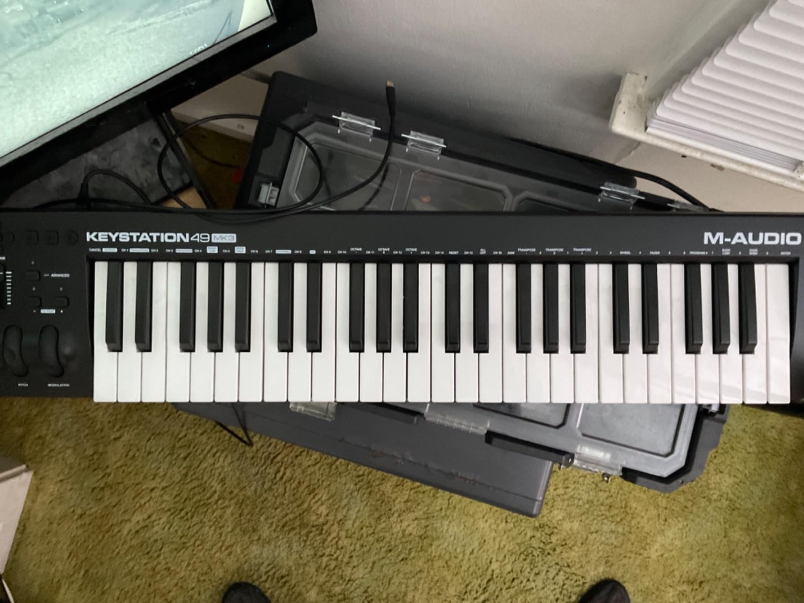 M-AUDIO Keystation 49 MK3 USB MIDI Controller customer photo 2