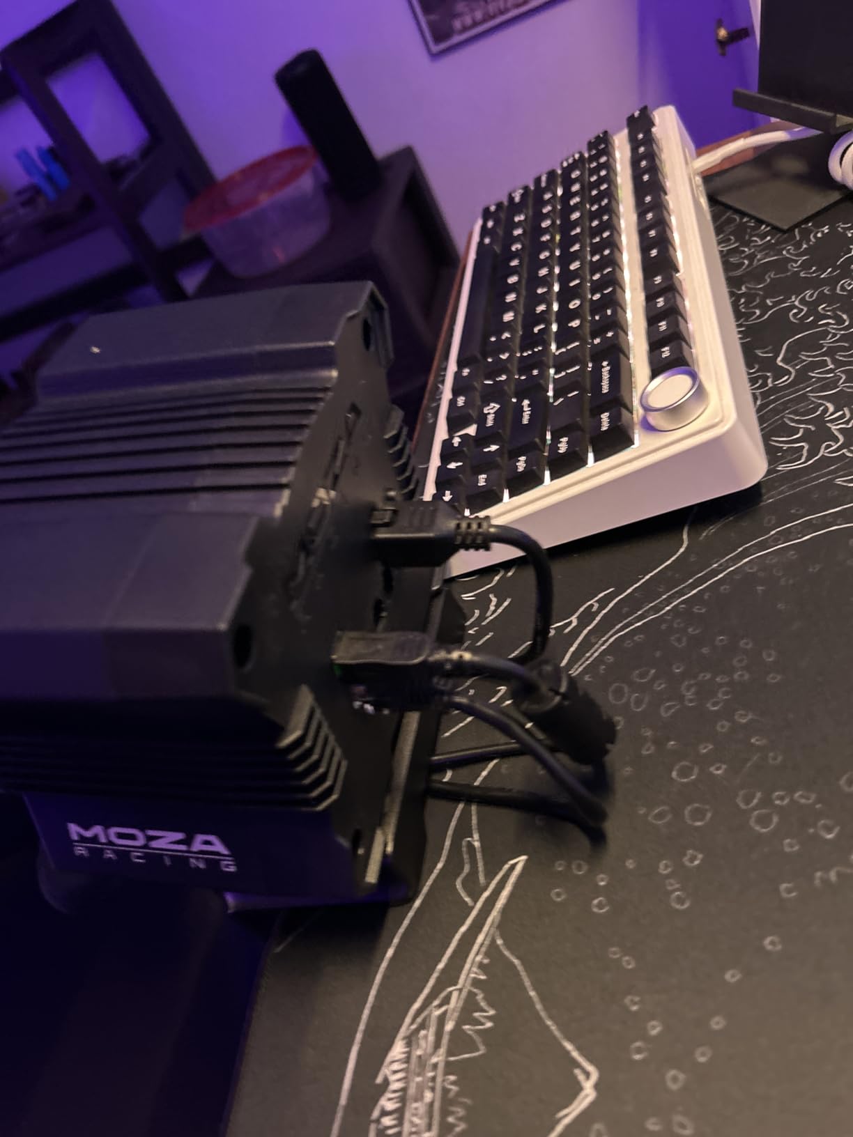 MOZA R5 Bundle Racing Simulator Direct Drive Base, Wheel & Pedal Kit for PC | 5.5 Nm of peak torque, direct drive force feedback, complete ready-to-race package out-of-the-box, real quick-release customer photo 1