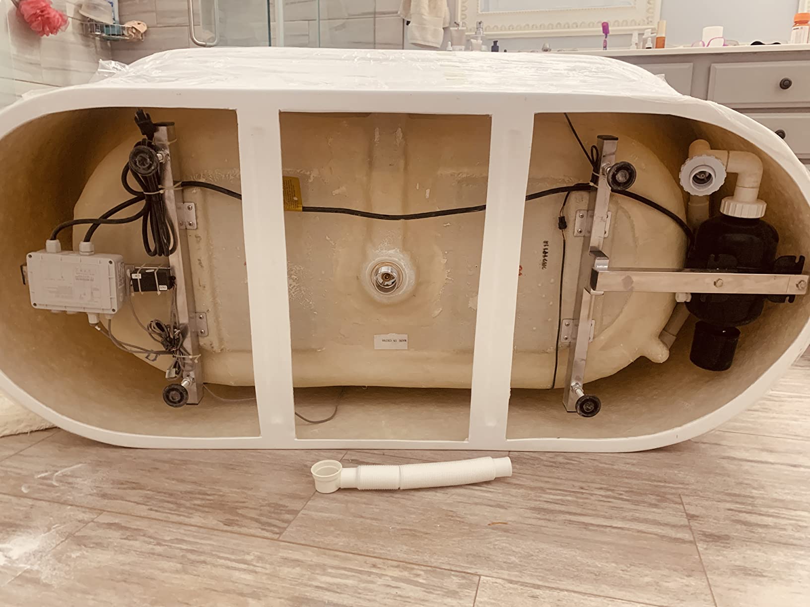 ANZZI Whirlpool Freestanding Bathtub 67 Inch Jericho Series Air Jetted | Massage Comfort The Uses More Than 200 Aero Therapeutic, 9 In Acrylic Tub For Bathroom Renovation Projects customer photo 1