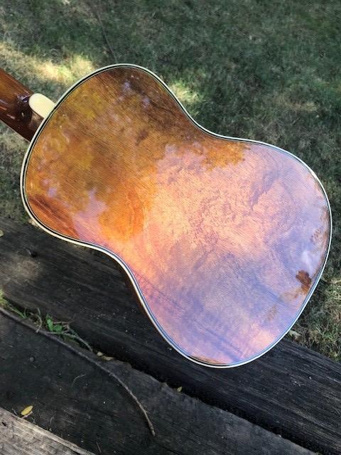 Fender Zuma Concert Ukulele, Walnut Fingerboard, Lake Placid Blue customer photo 2