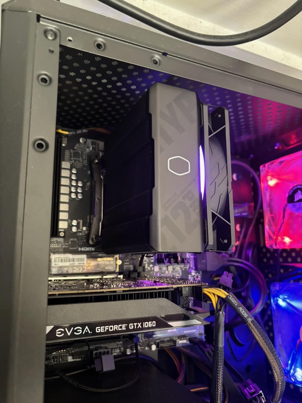 Cooler Master Hyper 212 PRO ARGB CPU Air Cooler - 120mm High Performance PWM Fan, 4 Copper Heat Pipes, Sleek Design Top Cover, Low Noise & Easy Installation, AMD AM5/AM4 & Intel LGA 1851/1700 customer photo 1