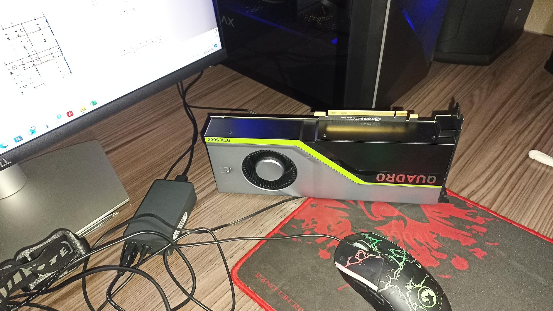 PNY VCQRTX5000-PB NVIDIA Quadro RTX 5000 16 GB GDDR6 customer photo 2