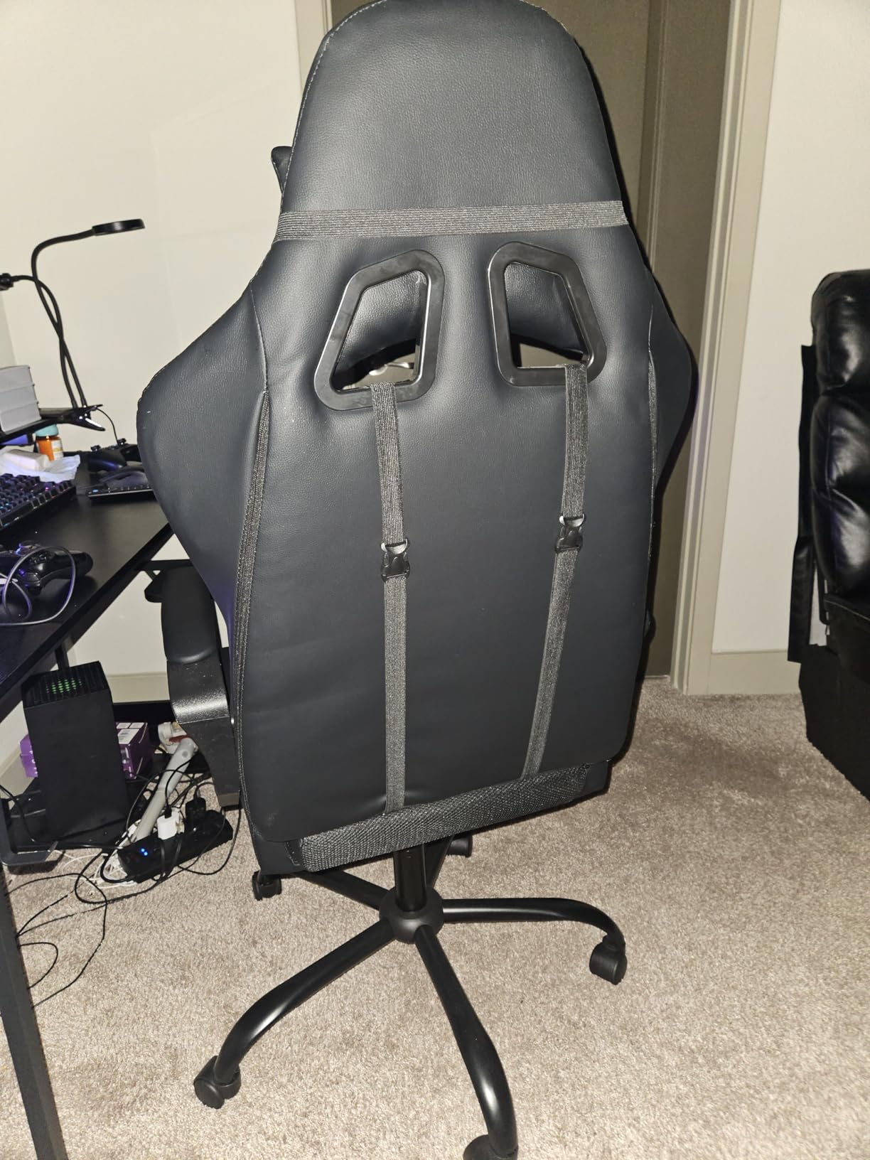 BestOffice High-Back Gaming Chair PC Office Chair Computer Racing Chair PU Desk Task Chair Ergonomic Executive Swivel Rolling Chair with Lumbar Support for Back Pain Women, Men, White customer photo 1