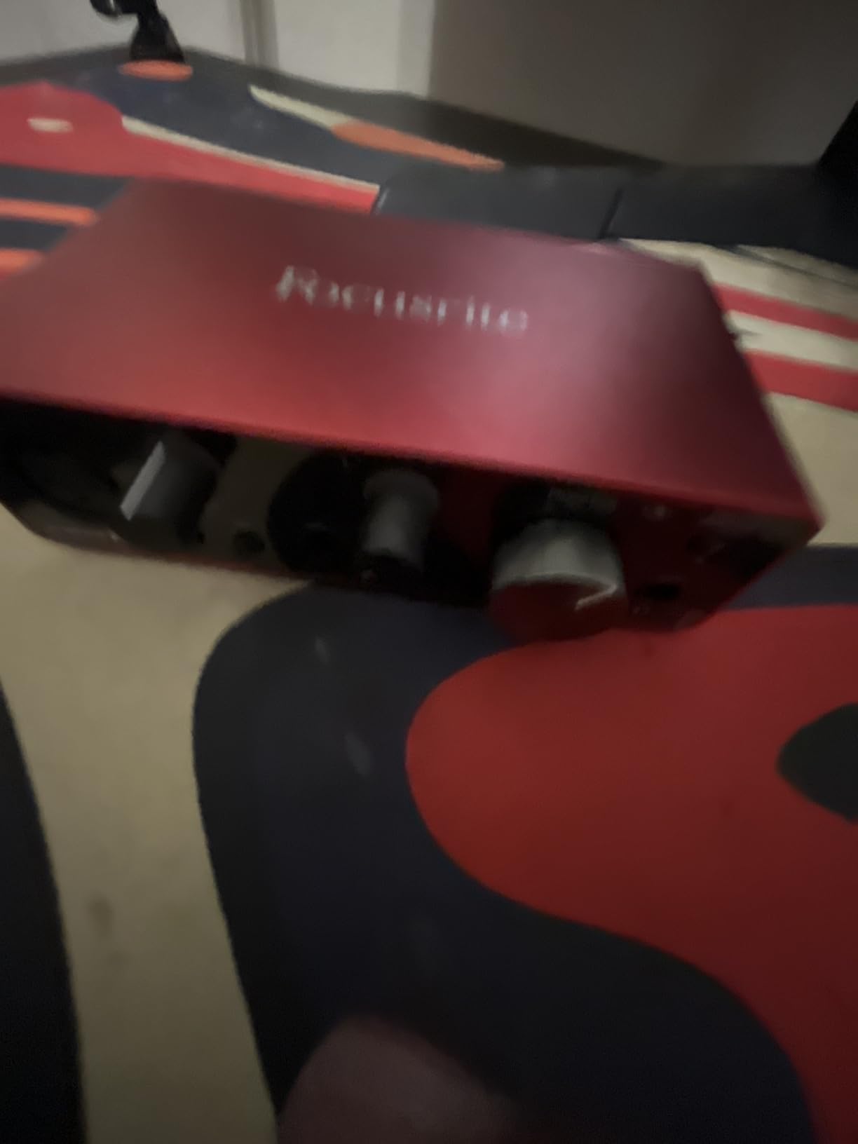 Focusrite Scarlett Solo 3rd Gen USB Audio Interface for Guitarists, Vocalists, Podcasters or Producers to record and playback studio quality sound | 1 XLR Mic Preamp, 1 Hi-Z Instrument Input, 24-Bit/192kHz, 56dB Gain Range, Air Mode, macOS/Windows/iPadOS Compatible customer photo 2