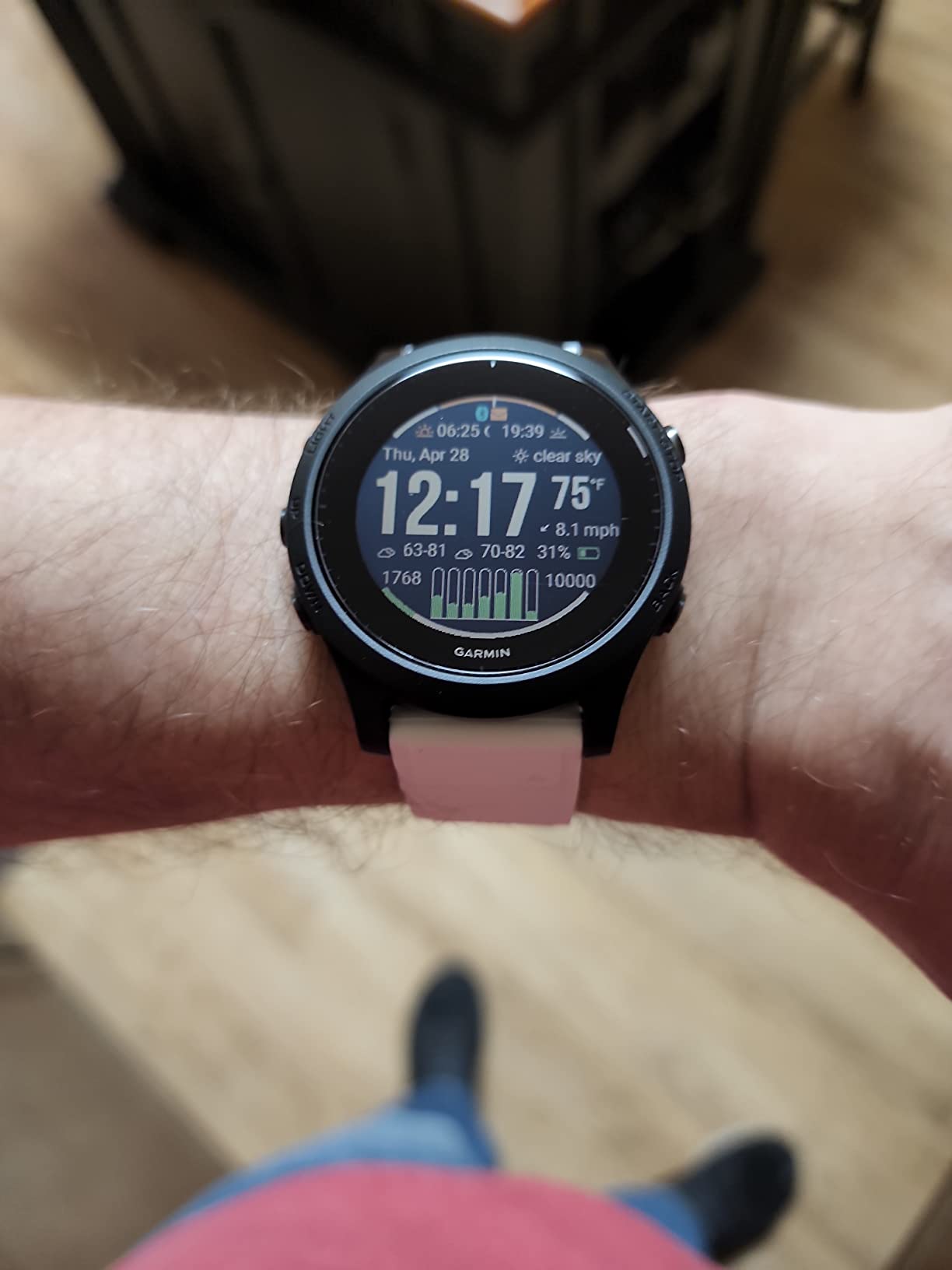 Garmin Forerunner 945, Premium GPS Running/Triathlon Smartwatch with Music, Black - 010-02063-00 customer photo 1