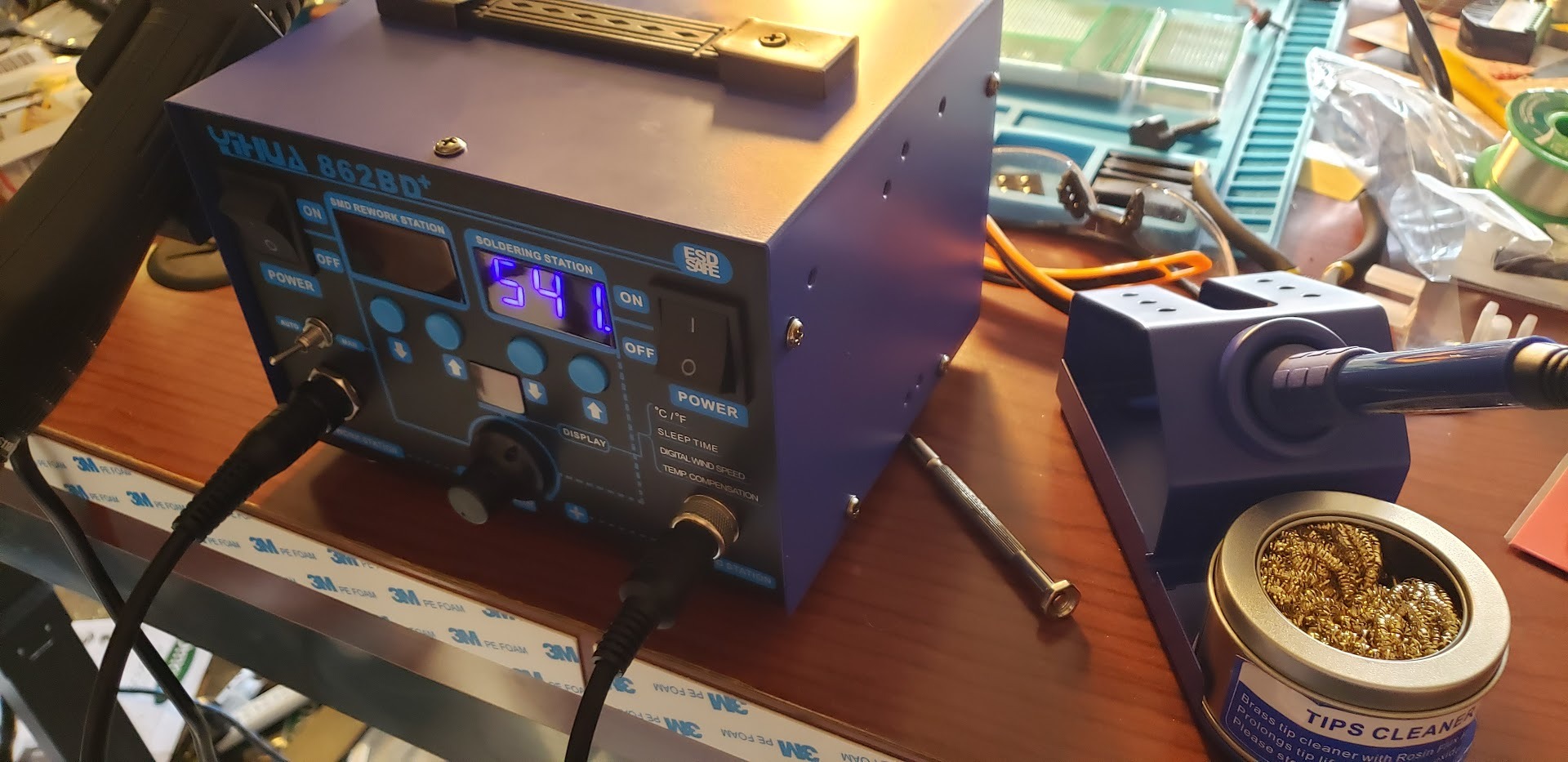 YIHUA 862BD+ SMD ESD Safe 2 in 1 Soldering Iron Hot Air Rework Station °F /°C with Multiple Functions customer photo 2
