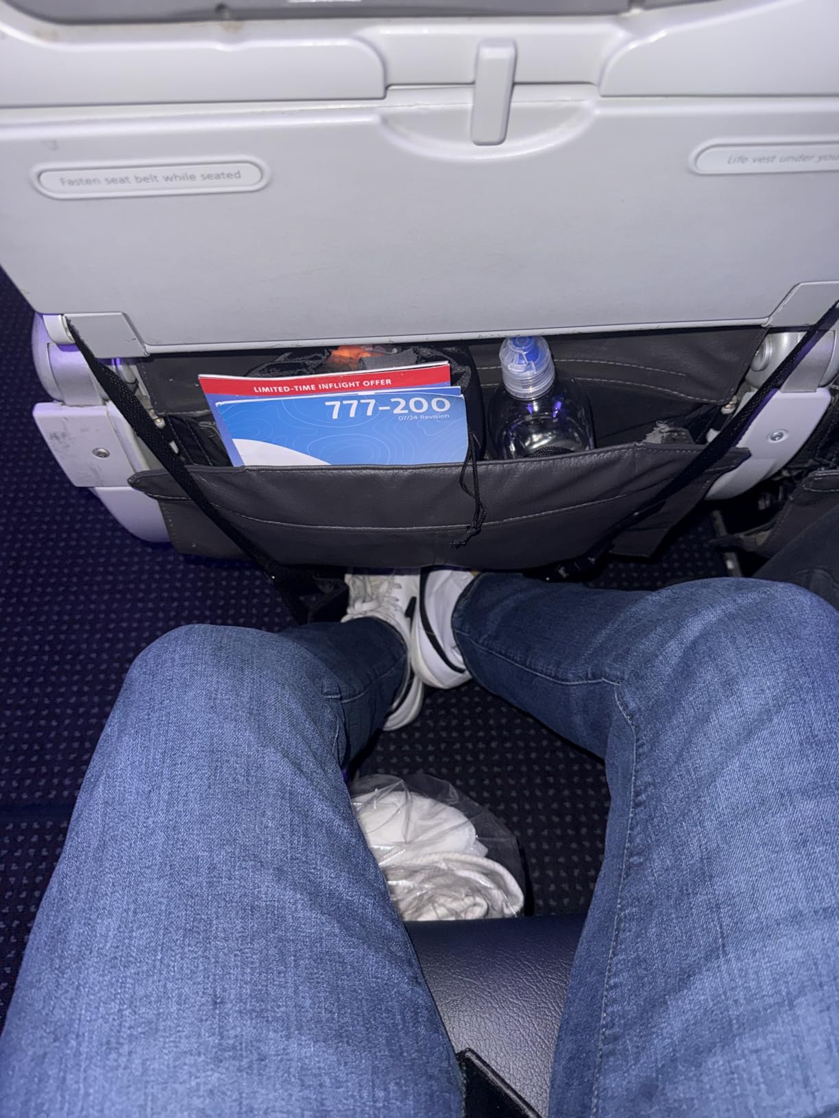 BASIC CONCEPTS Airplane Foot Hammock for Plane Travel Essentials - Airplane Travel Essentials, Long Flight Foot Rest - Plane Gadgets customer photo 1