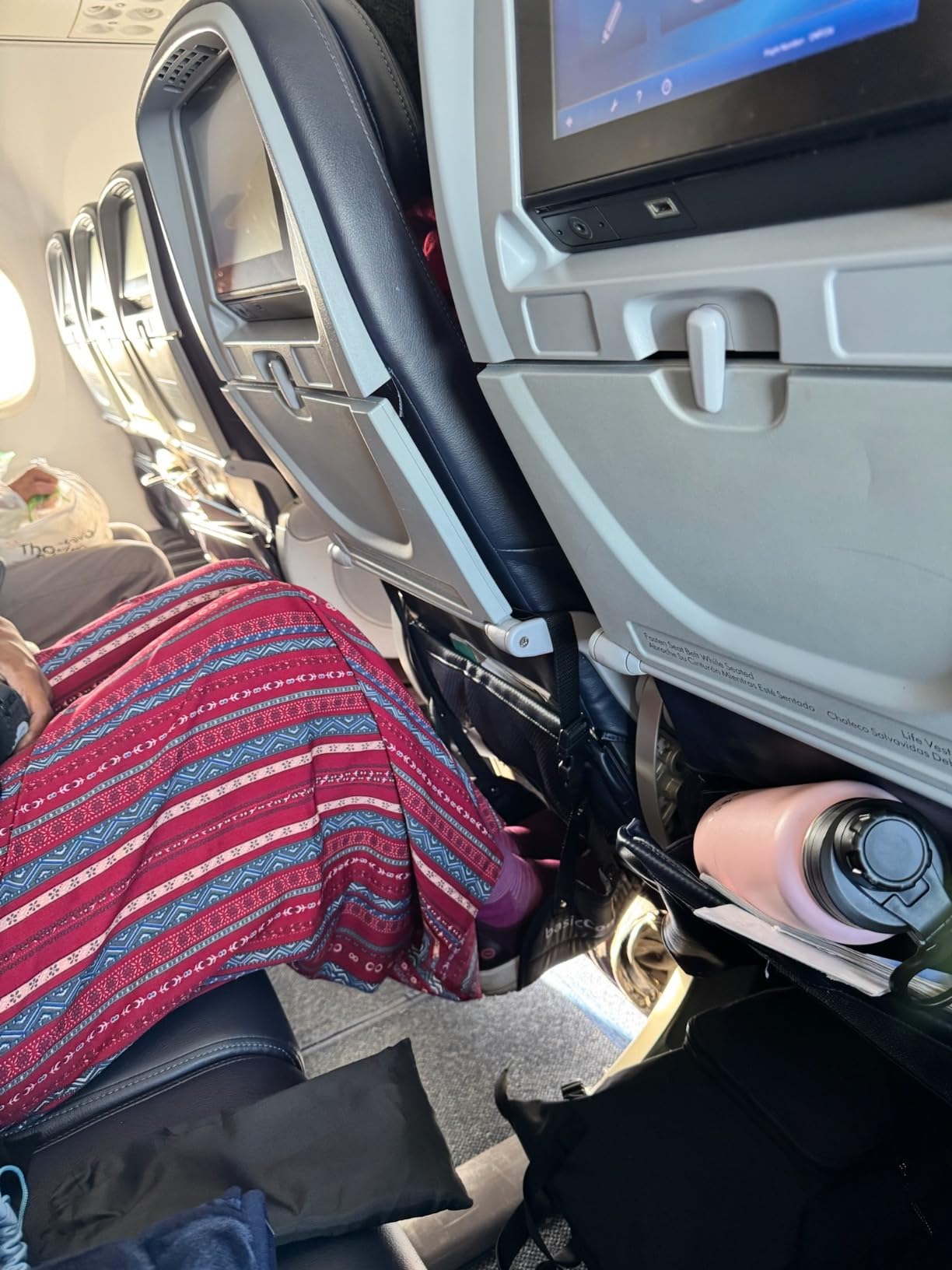BASIC CONCEPTS Airplane Foot Hammock for Plane Travel Essentials - Airplane Travel Essentials, Long Flight Foot Rest - Plane Gadgets customer photo 2