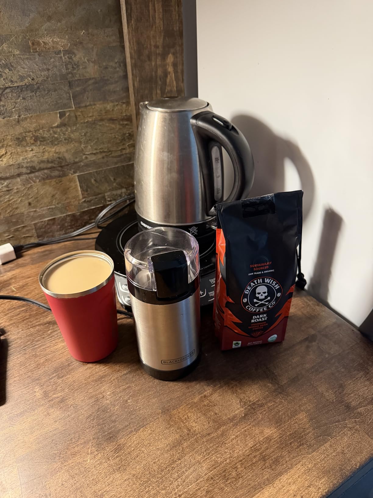BLACK+DECKER One Touch Coffee Grinder, 2/3 Cup Coffee Bean Capacity, Spice Grinder, One Touch Push-Button Control -150 Watts -Stainless Steel Blades customer photo 1