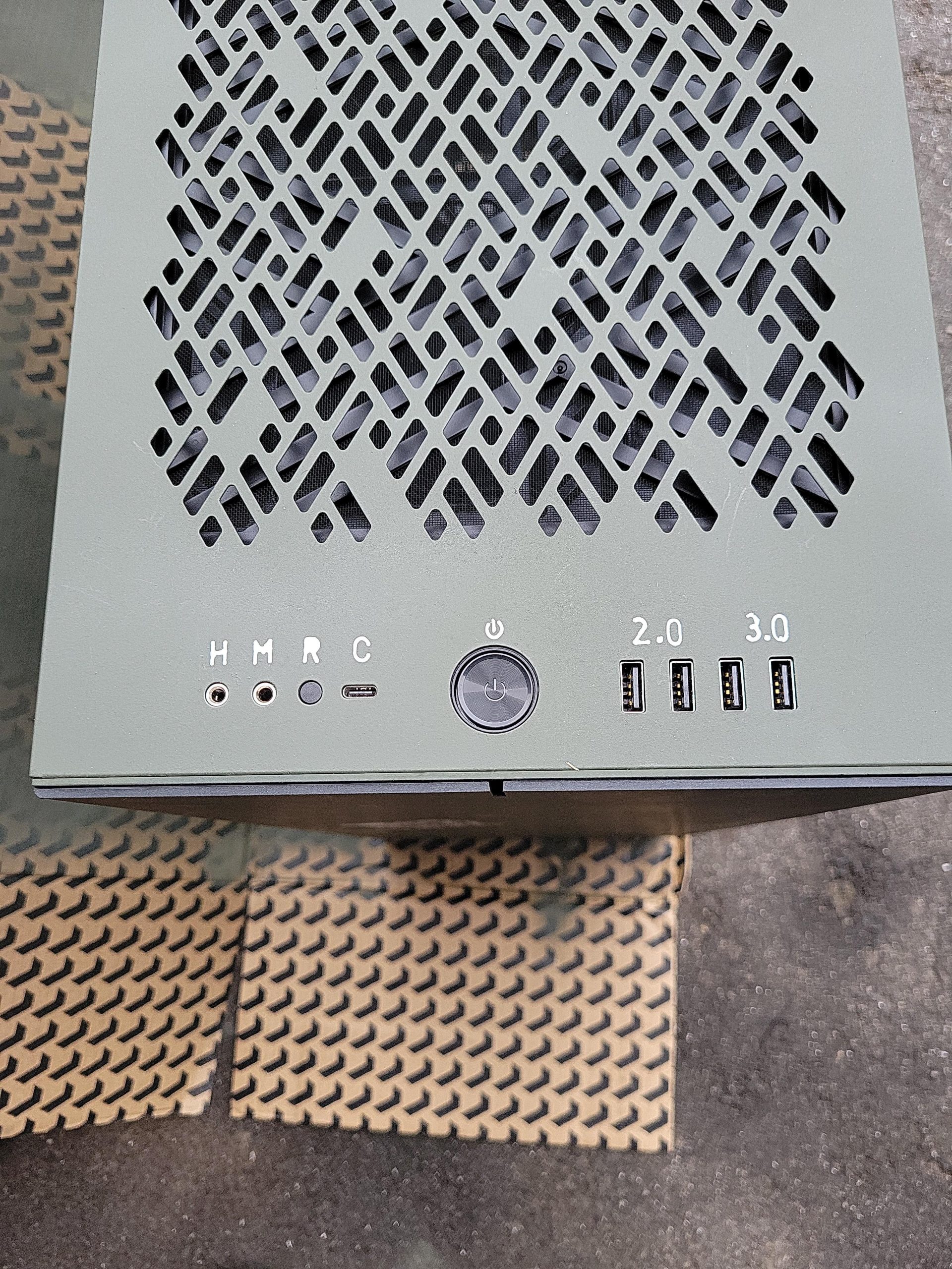 Fractal Design Define 7 XL Black Solid Brushed Aluminum/Steel E-ATX Silent Modular Full Tower Computer Case customer photo 2