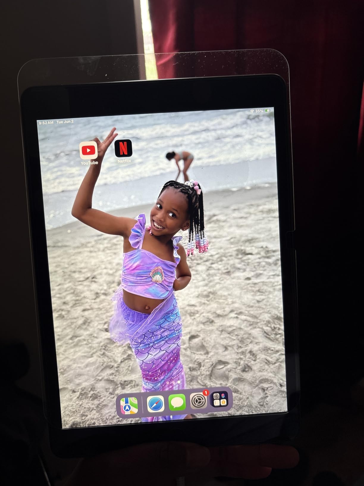 Apple iPad, 10.2-Inch, Wi-Fi, 32GB, Space Gray (Renewed) customer photo 1