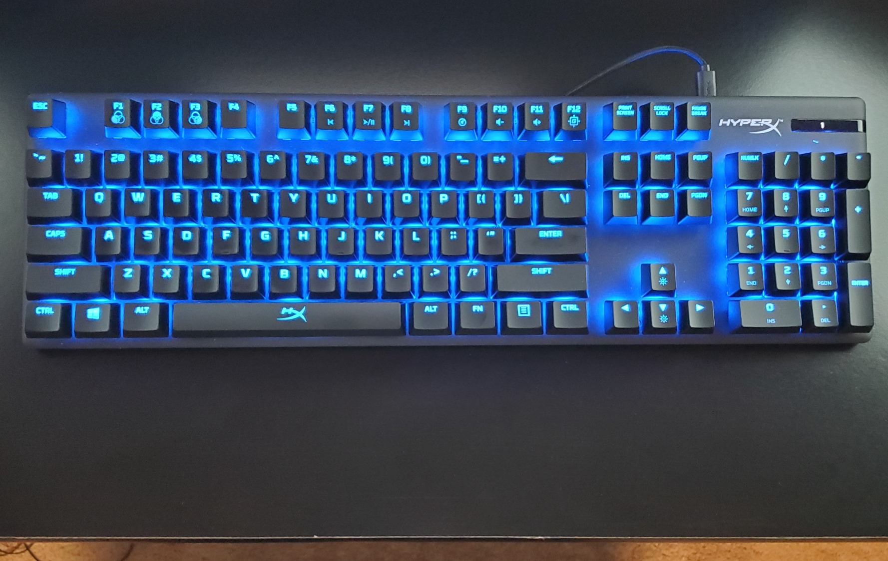 HyperX Alloy Origins Core - Tenkeyless Mechanical Gaming Keyboard, Software Controlled Light & Macro Customization, Compact Form Factor, RGB LED Backlit, Tactile HyperX Aqua Switch, Black customer photo 2