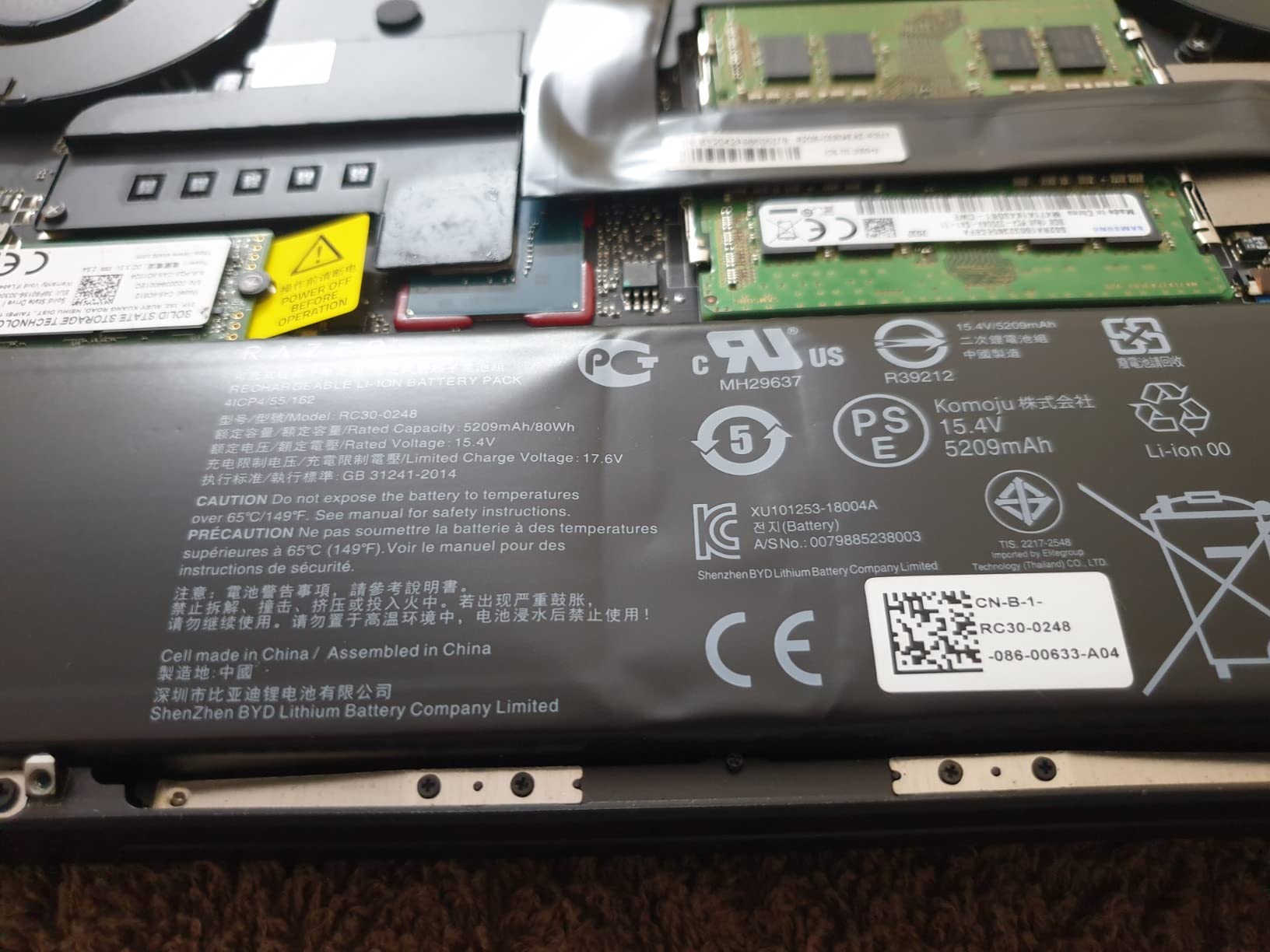 Blade 15 Advanced Gaming Laptop 2020: Intel Core i7-10875H 8-Core, NVIDIA GeForce RTX 2070 Super Max-Q, 15.6