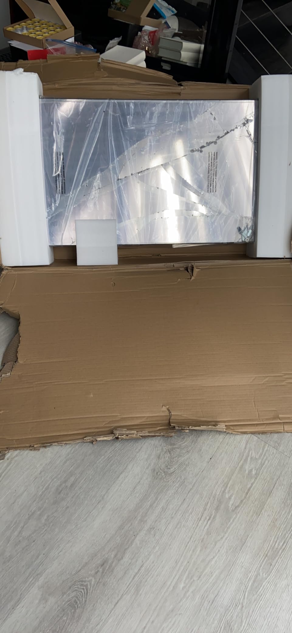 Echelon Reflect Smart Connect Fitness Mirror + 30-Day Free Echelon Membership customer photo 2