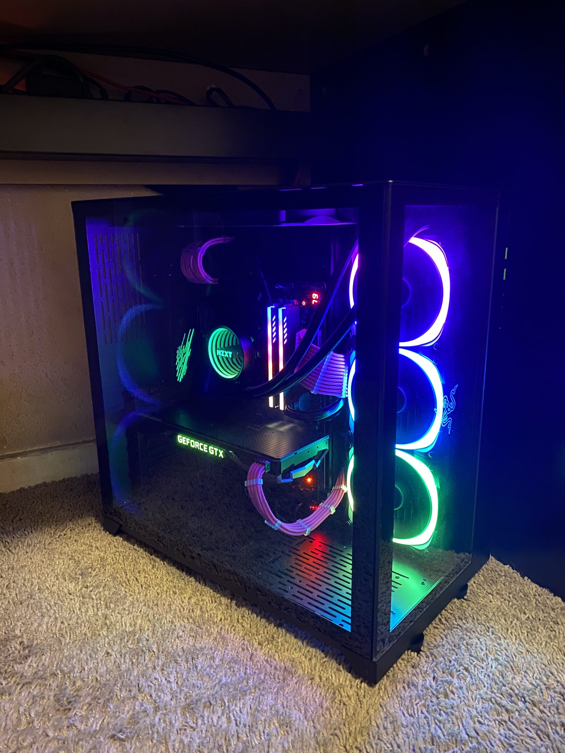 Intel Core i9-10900K Desktop Processor 10 Cores up to 5.3 GHz Unlocked LGA1200 (Intel 400 Series Chipset) 125W customer photo 2