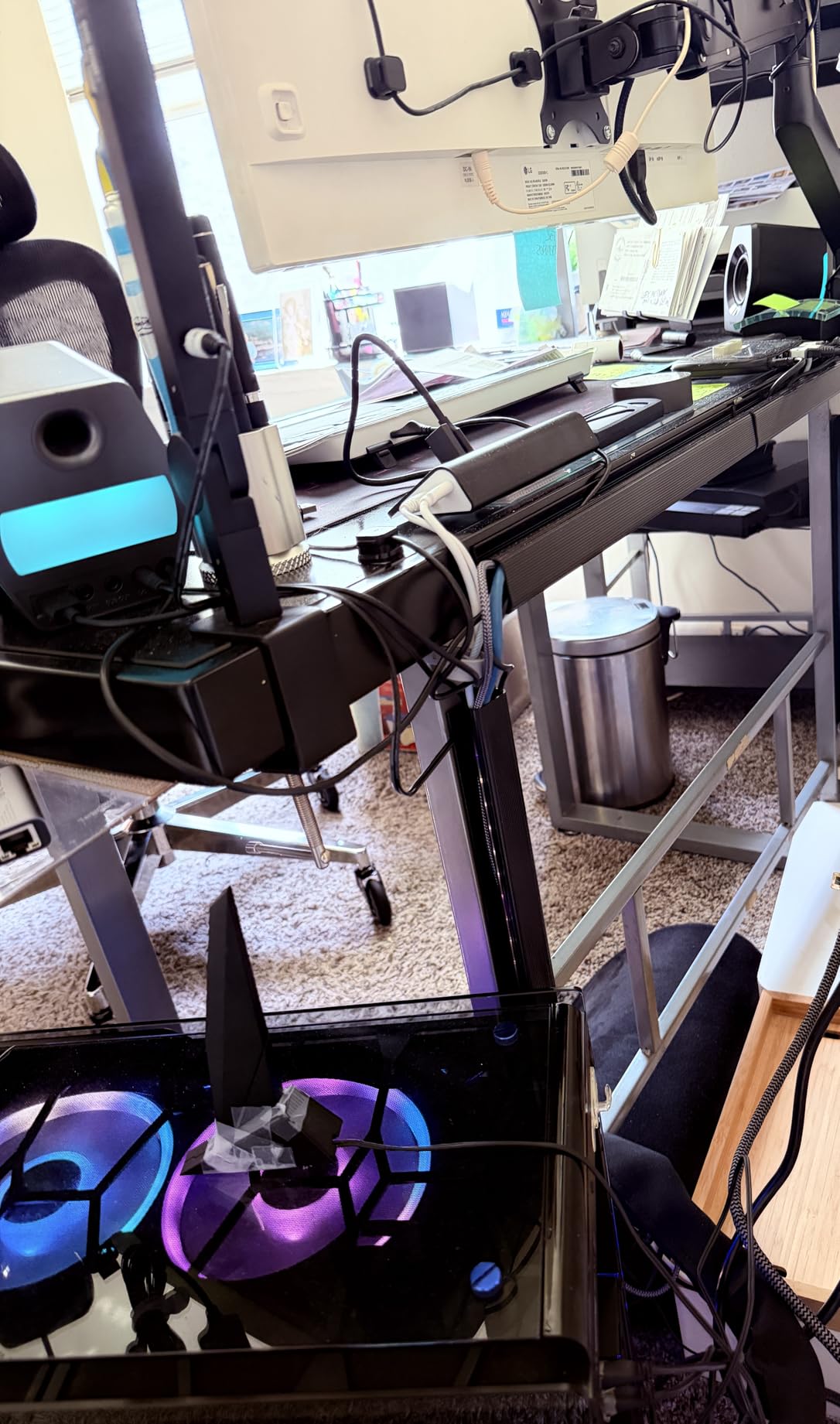 EVEO Cable Management Under Desk Kit (6 Units) - Self-Adhesive 96'' J Channel 6X16 - Black customer photo 1