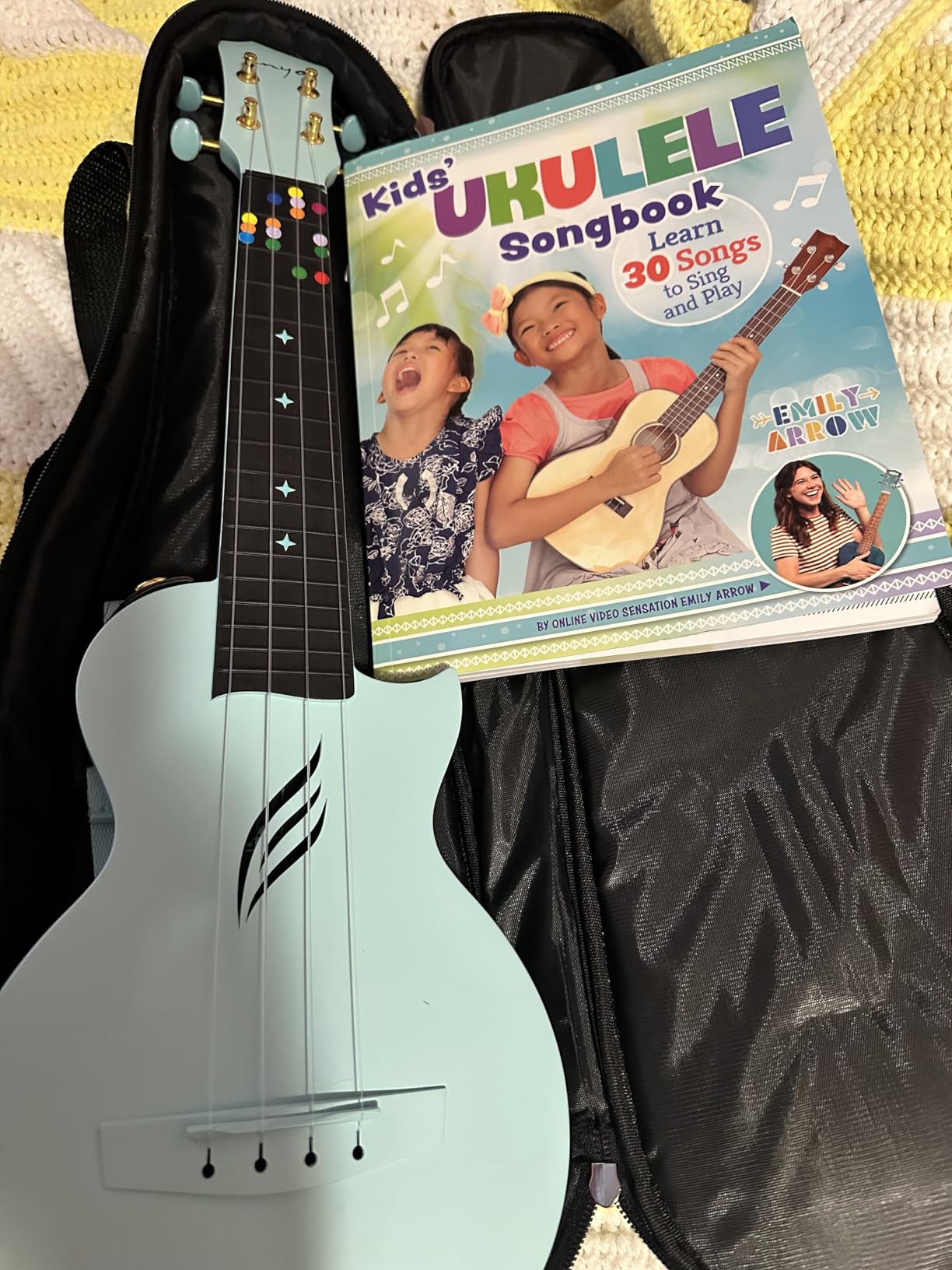Enya Nova U Concert Ukulele 23 inch Carbon Fiber - Waterproof Travel Ukulele, Lightweight Durable Body with Beginner Kit customer photo 2