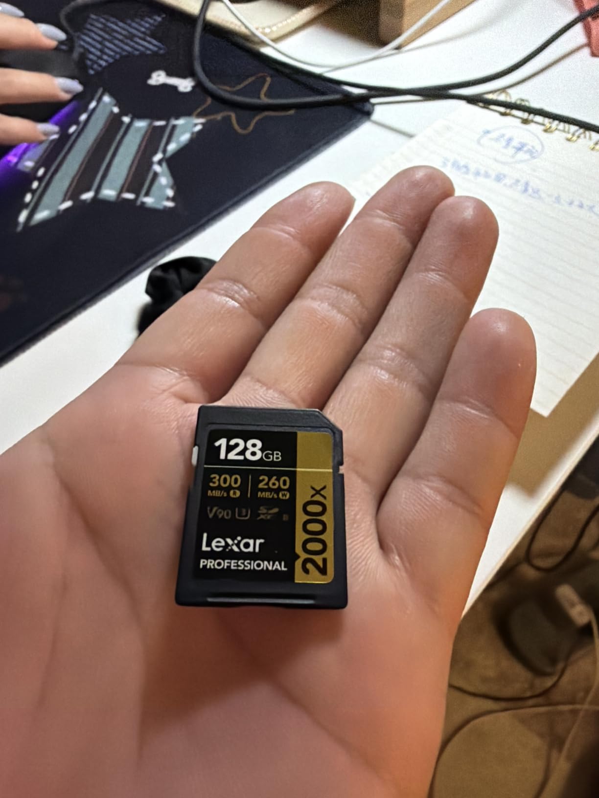 Lexar 128GB 2000x SD Memory Card, 300MB/s Read, 8K, V90, U3, UHS-II customer photo 1