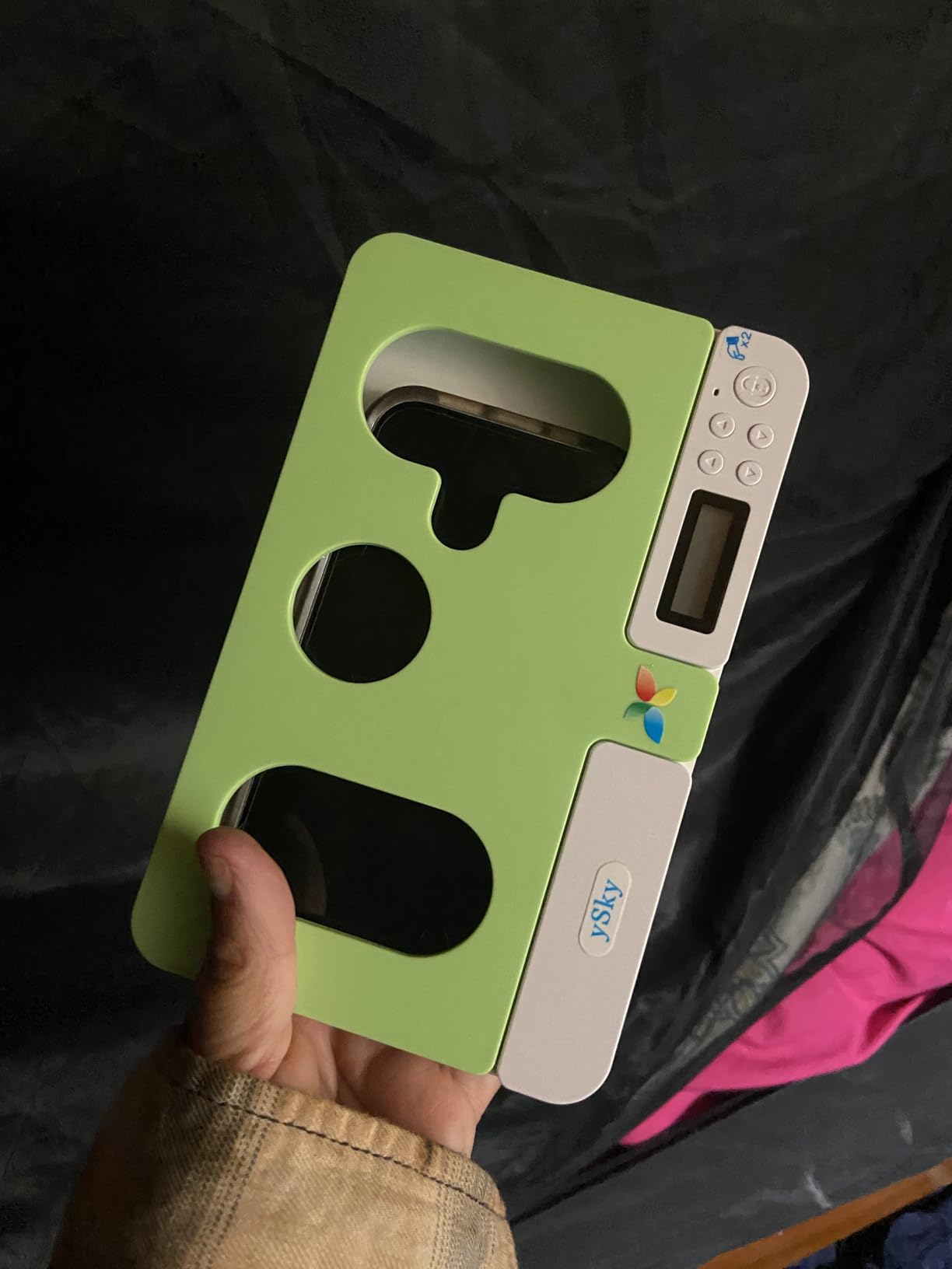 ySky Phone Lock Box with Timer, Phone Access Blocker Device for Cell Phones, Limits Smartphone Access, Reduces Screen Time & Improves Focus,Timed Jail Locker to Help Kids,Students, Adults Focus Back customer photo 2