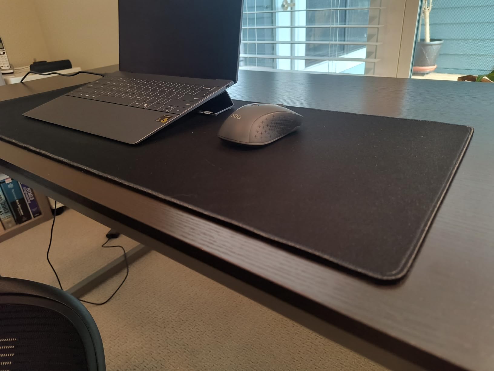KTRIO RGB Large Gaming Mouse Pad, 31.5 x 11.8 in, RGB Black, XL | Smooth Micro-Weave Surface, RGB Lighting Design, Non-Slip Rubber Base, Durable Stitched Edges, Office & Home Use customer photo 1