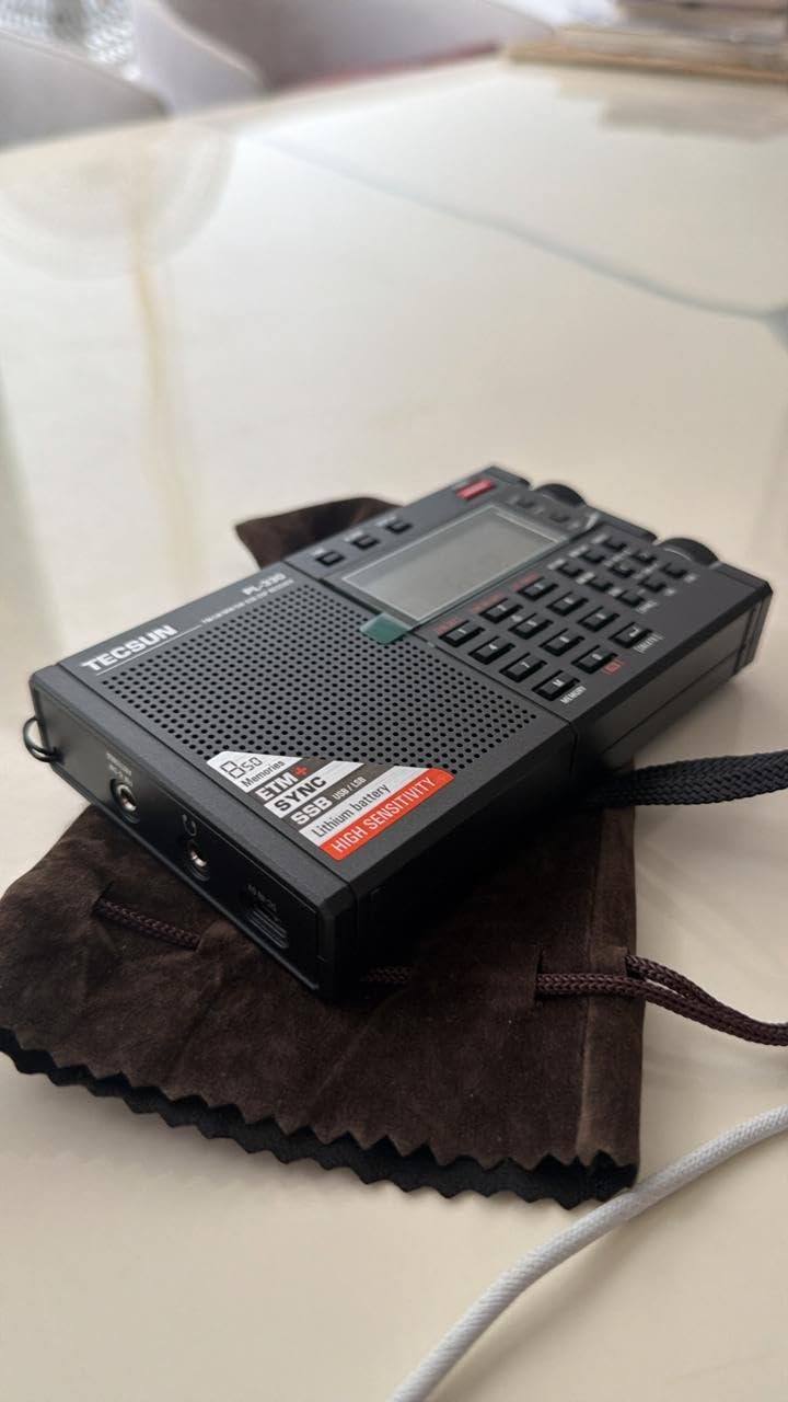 Tecsun Digital PL330 AM/FM/LW/SW Worldband Radio with Single Side Band Receiver customer photo 1
