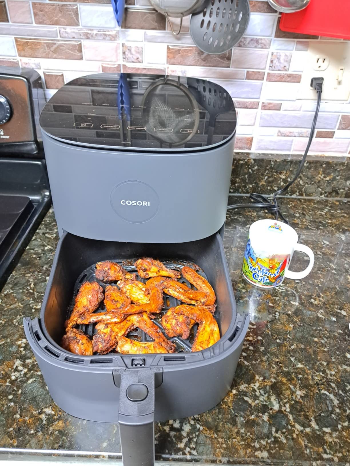 Cosori Air Fryer Pro LE 5 Qt, 9-in-1, Ceramic Coating, Shake Reminder, Grey, 7 presets with Reheat, Keep Warm, Max 450F, 85% Less Oil, Touch control, LED glass panel, 130+ Chef-inspired Recipes, 1500W customer photo 1