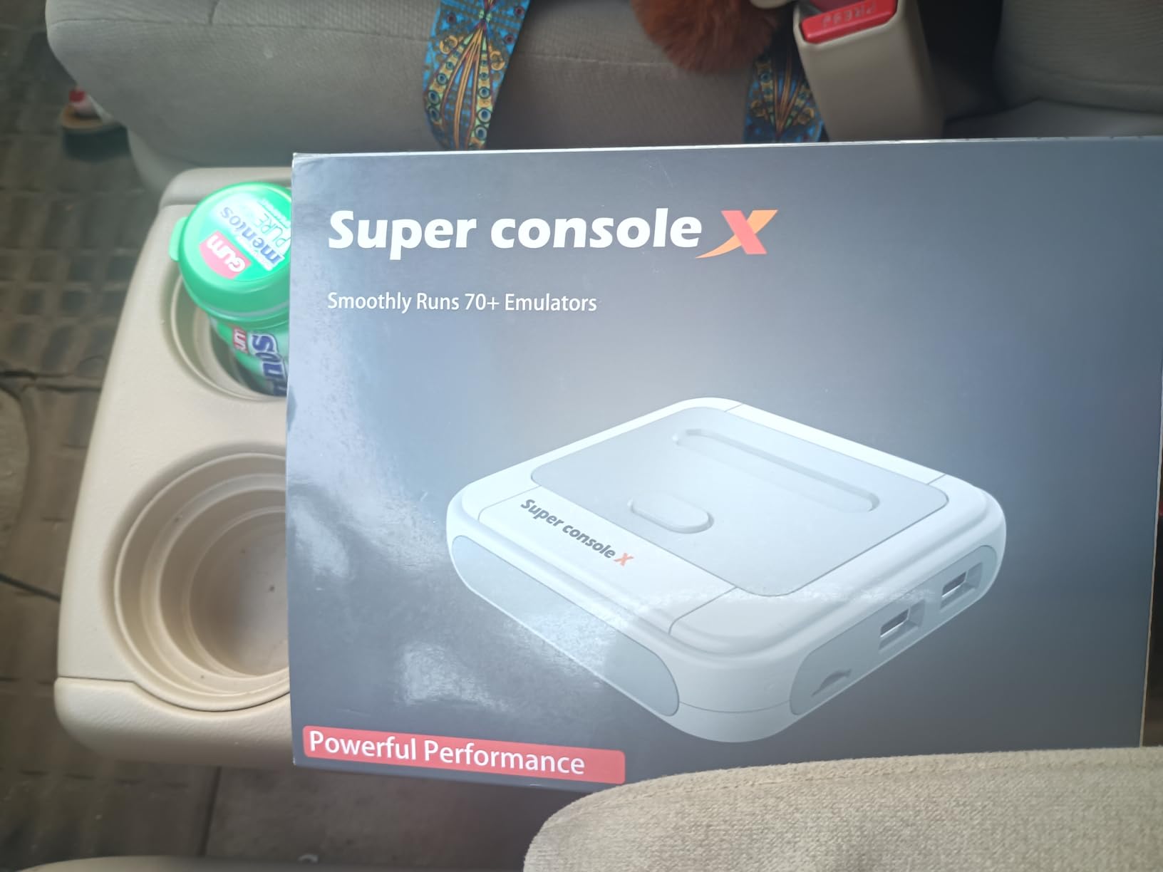 Kinhank Super Console X Retro Video Game Console Built in 37,000+ Games, Emulator Console Compatible with Most Emulators, 4K HD Output, 5 Players, LAN/WiFi, 2 Gamepads customer photo 1