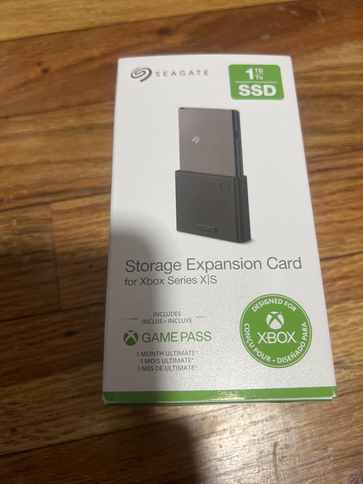 Storage Expansion Card 2TB Solid State Drive - NVMe SSD for Xbox Series X|S, Quick Resume, Plug & Play, Licensed (STJR2000400) Black customer photo 1