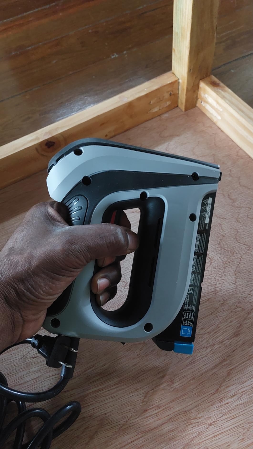 Arrow Electric Staple Gun Kit with 3750 Pieces T50 Staples, T50ACD | Corded Stapler for Upholstery Professional and DIY Projects customer photo 2
