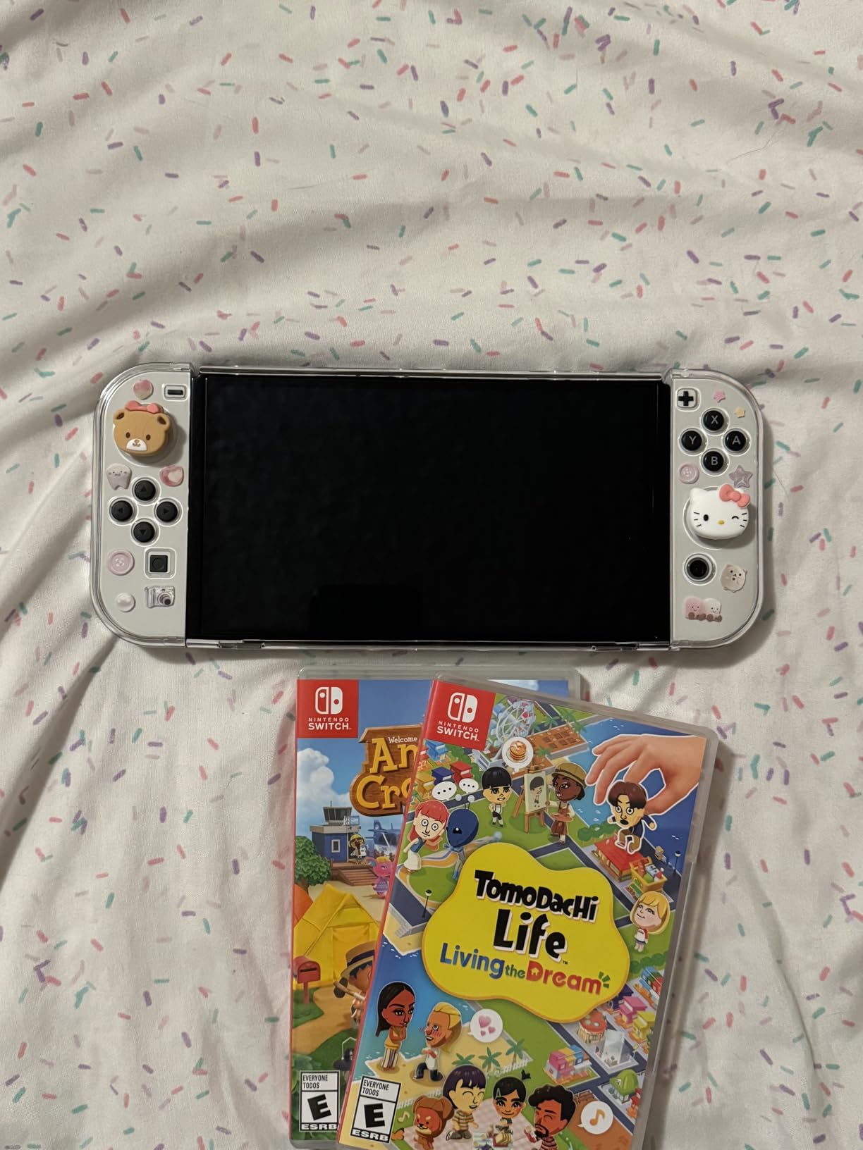 Nintendo Switch OLED Model w/ White Joy-Con (Renewed) customer photo 2