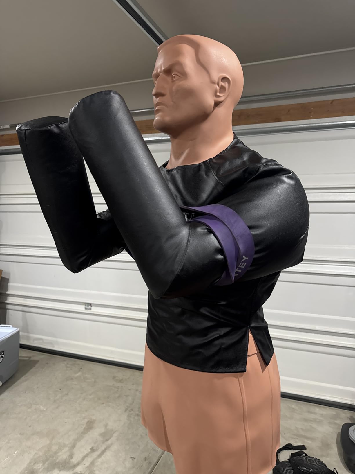 Century BOB XL Body Bag & Base Unit | Standing Punching Dummy | Boxing Training Equipment | Punching Bag Stand Adult | Freestanding Kickboxing and MMA Trainer | Head & Torso Mannequin customer photo 2