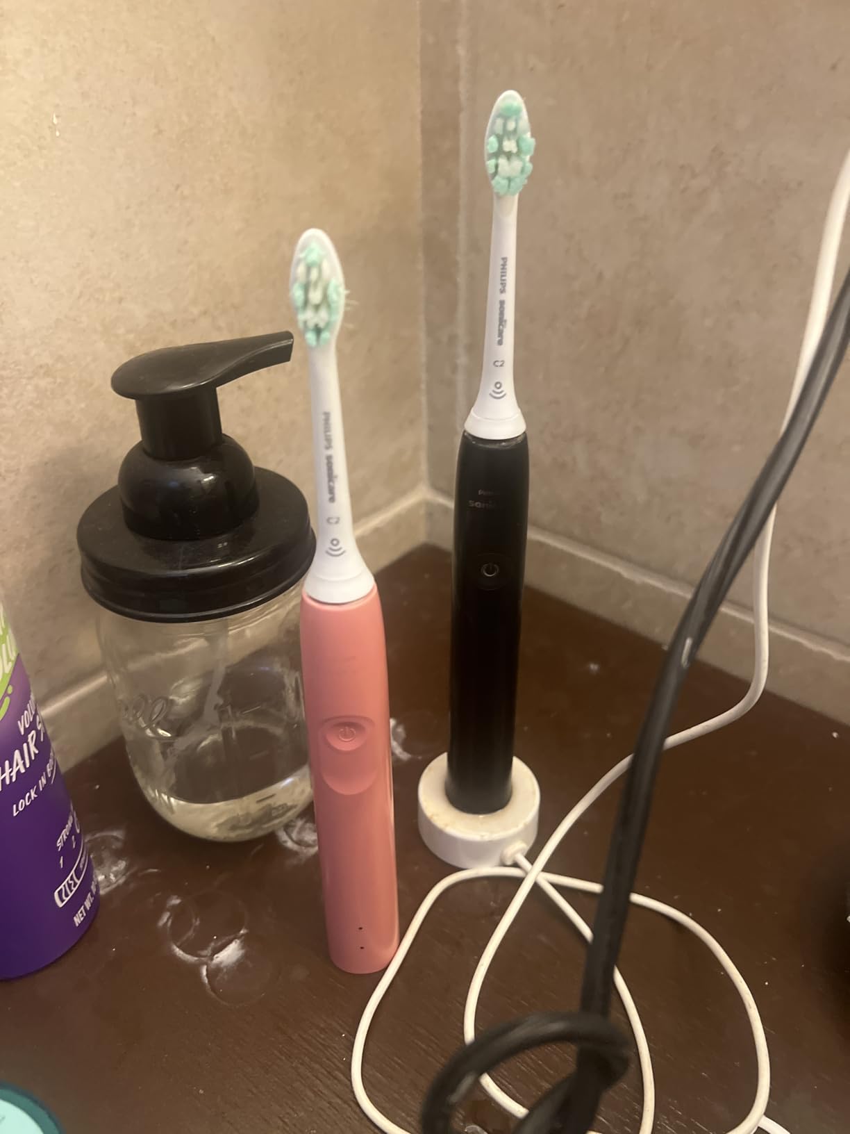 Philips Sonicare 4100 Rechargeable Electric Toothbrush, 1 Brush Head, Black | 700% More Plaque Removal, Pressure Sensor, 2 Brush Settings, 2-Minute Guided Timer, 14-Day Battery, HX3681/24 customer photo 1