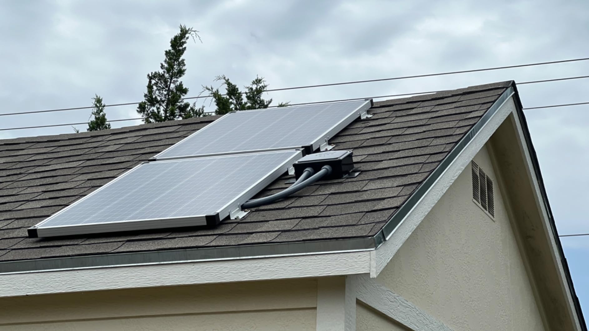 JB-1.2 Rooftop PV Junction Box customer photo 1