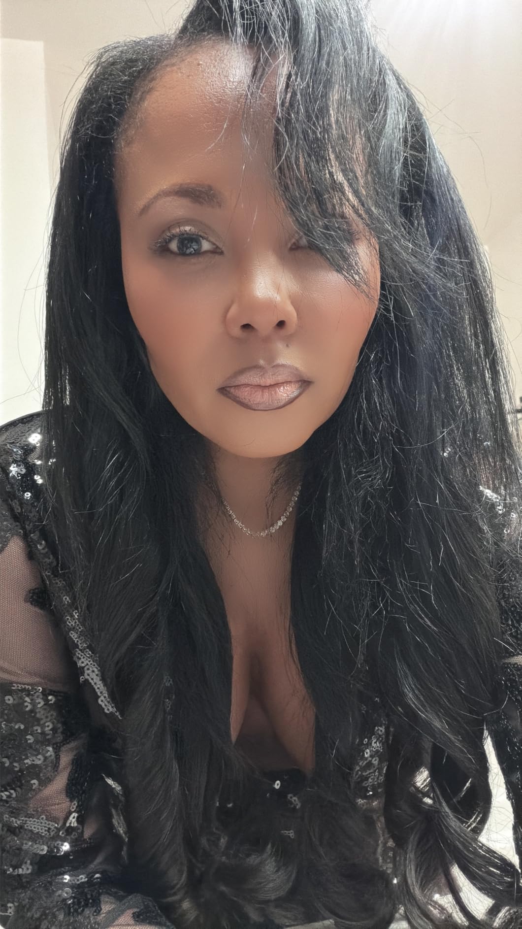 Christian Dior Dior Forever Skin Glow Foundation SPF 20-2N Neutral Glow Foundation customer photo 1