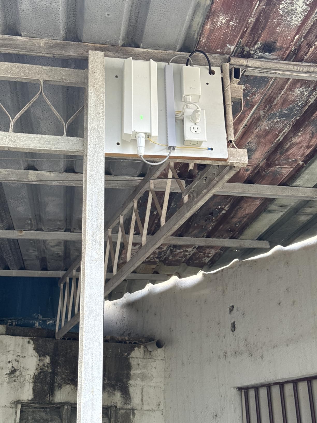 TP-Link Long Range Outdoor Access Point | WiFi Extender Outdoor Universal Compatible | WiFi 6 AX1800 Dual Band | IP68 Weatherproof | Seamless Roaming | Omada Remote Managed (EAP610-Outdoor) customer photo 2