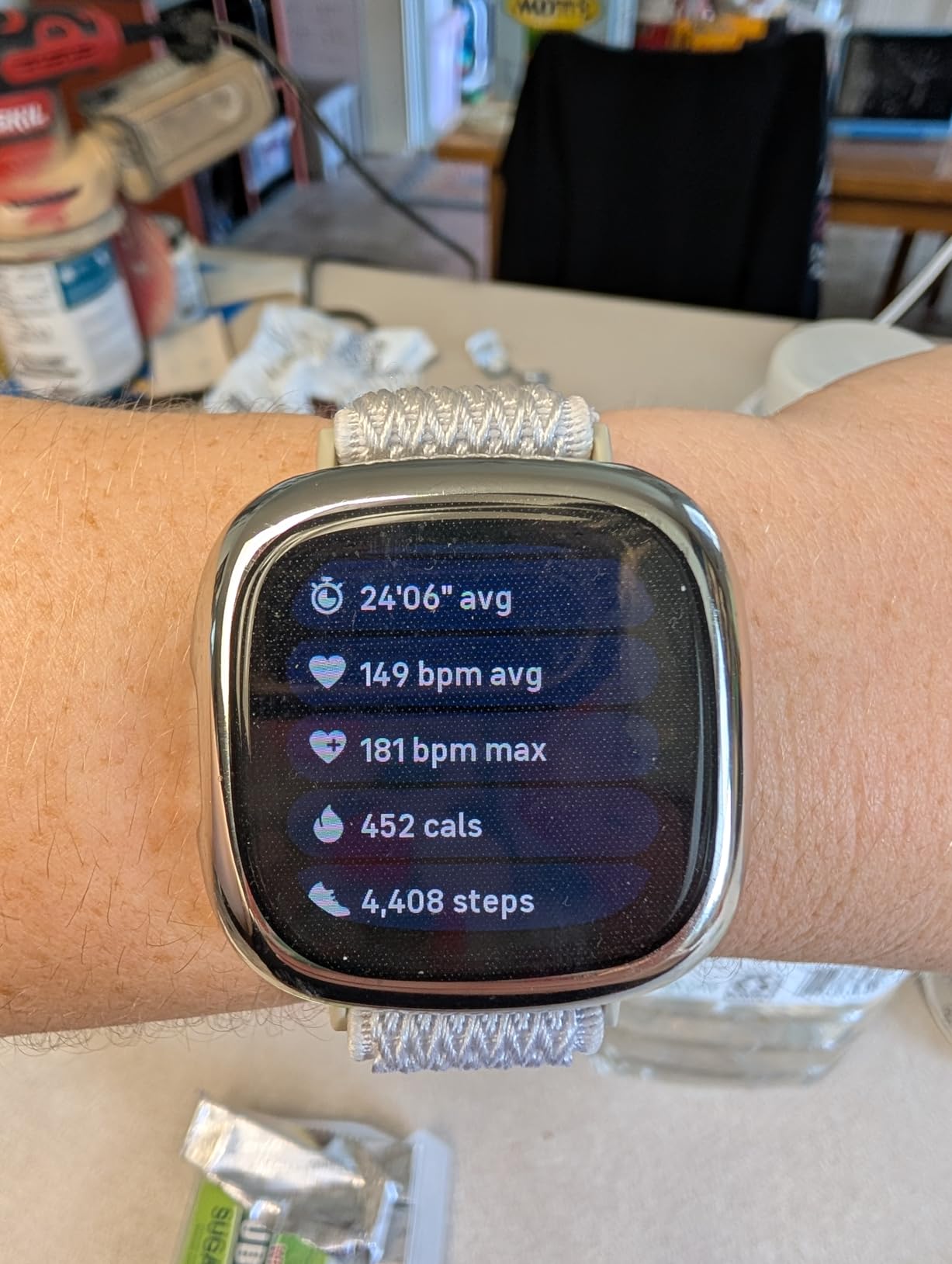 Fitbit Versa 4 Fitness Smartwatch with Daily Readiness - GPS, 24/7 Heart Rate, 40+ Exercise Modes, Sleep Tracking - Black/Graphite customer photo 2