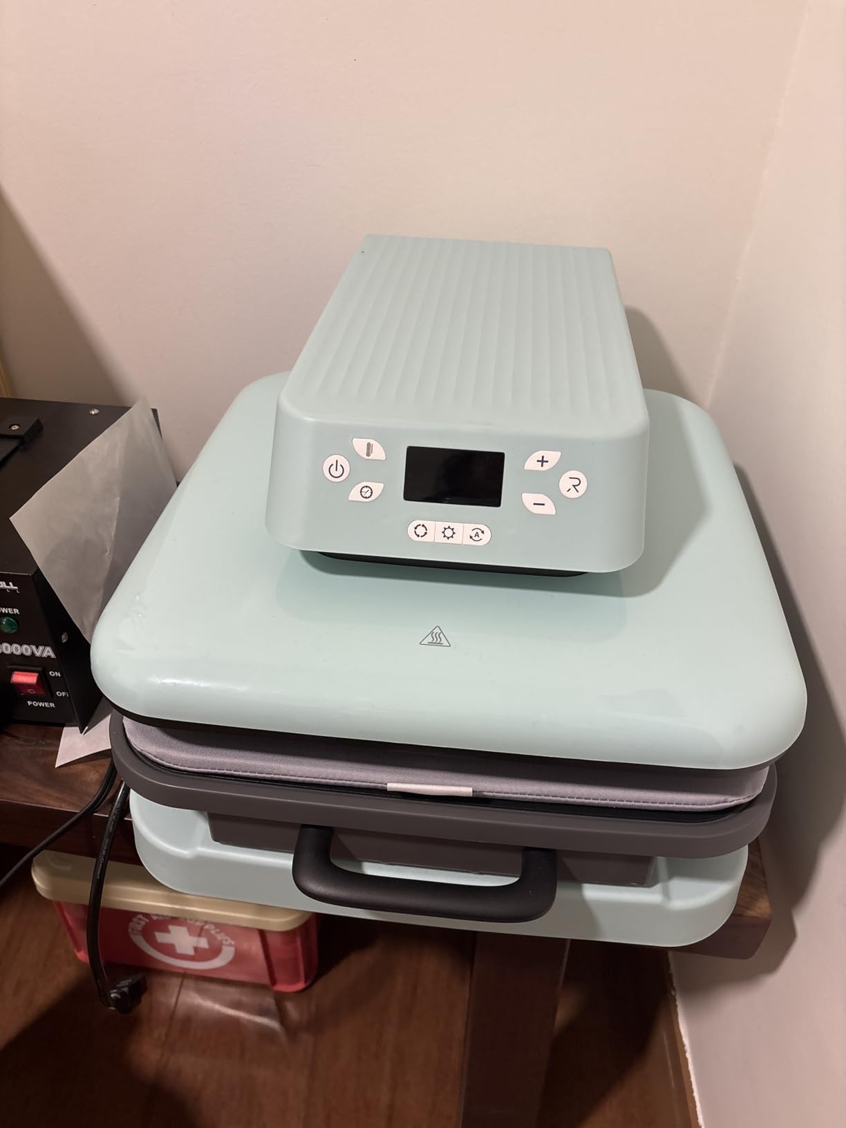 HTVRONT Auto Heat Press Machine - Smart T Shirt Press for Sublimation | Auto Press & Release, 15x15 Professional Heat Press for Sublimation, Heat Transfer Projects customer photo 1