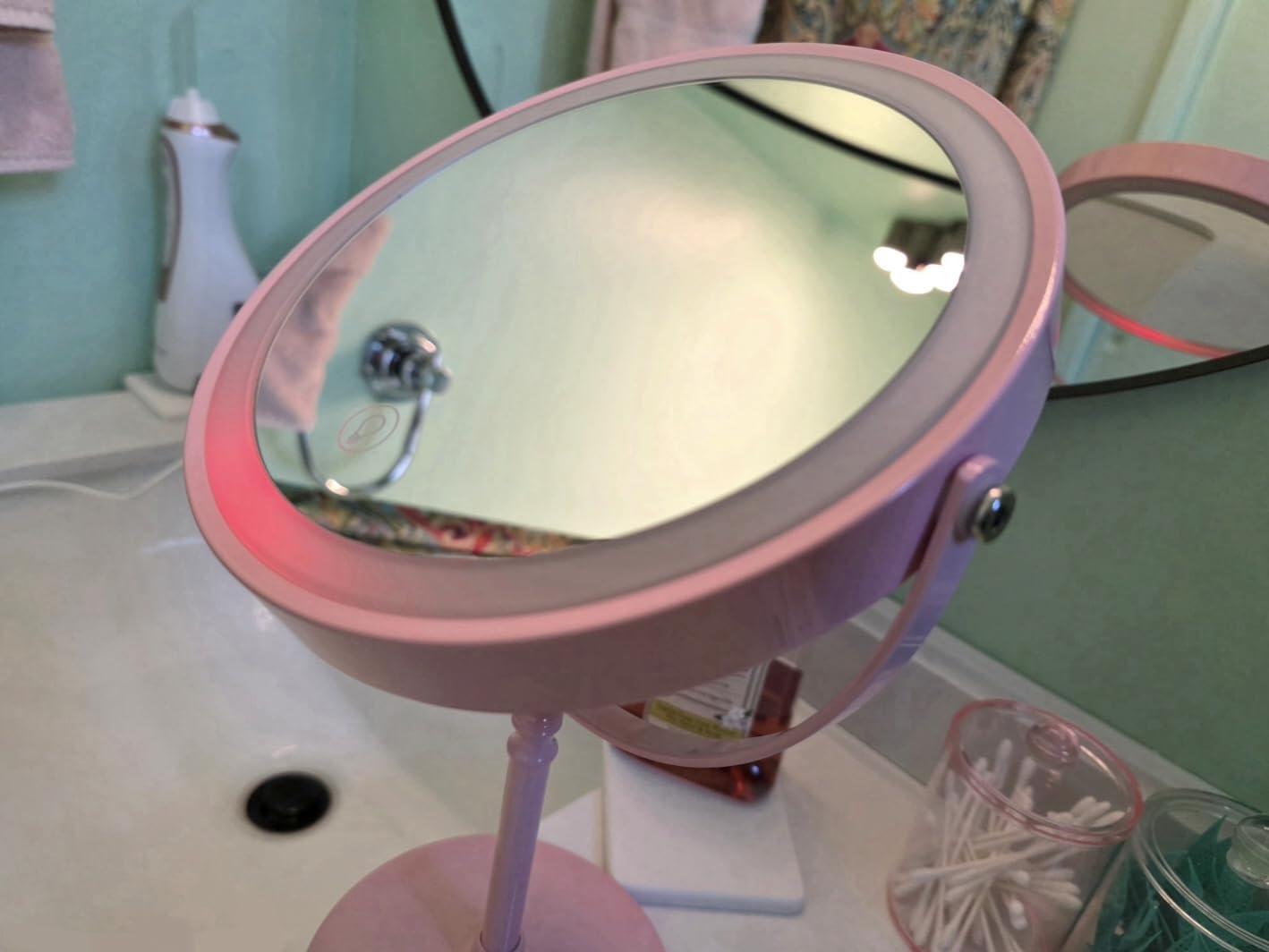 DEIOVWXS Makeup Mirror, 3000mAh Rechargeable Double-Sided Magnifying Vanity Mirror with 3 Colors, 1X/10X, Adjustable Brightness, Gift for Mom, Mothers Day, Women, Wife, Girls, Dorm Room Essential customer photo 2