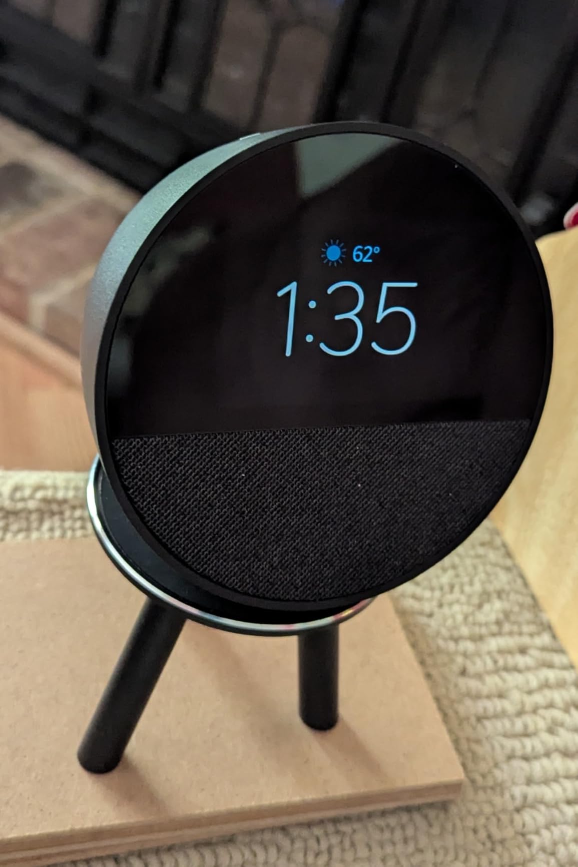 Echo Spot (newest model), Great for nightstands, offices and kitchens, Smart alarm clock, Designed for Alexa+, Black customer photo 1
