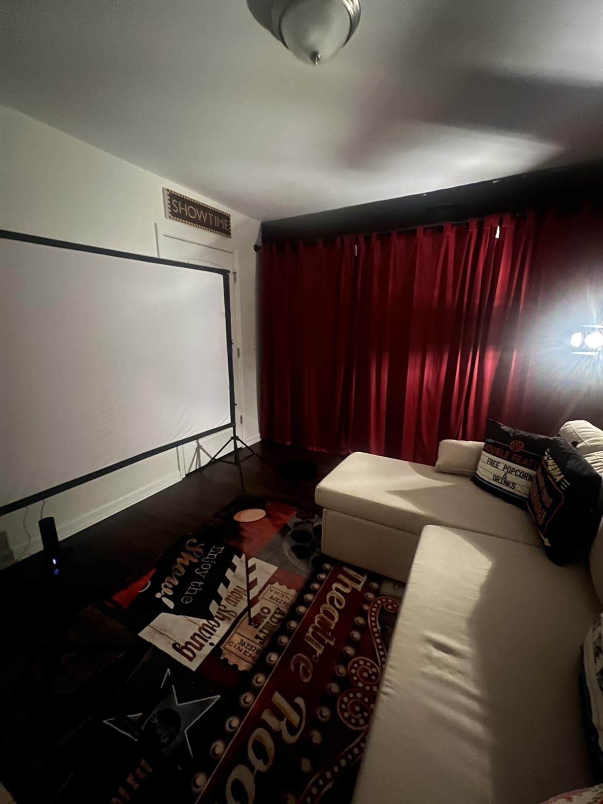 Vintage Home Theater Red Cinema Movie Theater Area Rugs Home Decor Floor Mat Non-Slip Carpets, Movie Room Decor for Living Room Bedroom, 5'x7' customer photo 2