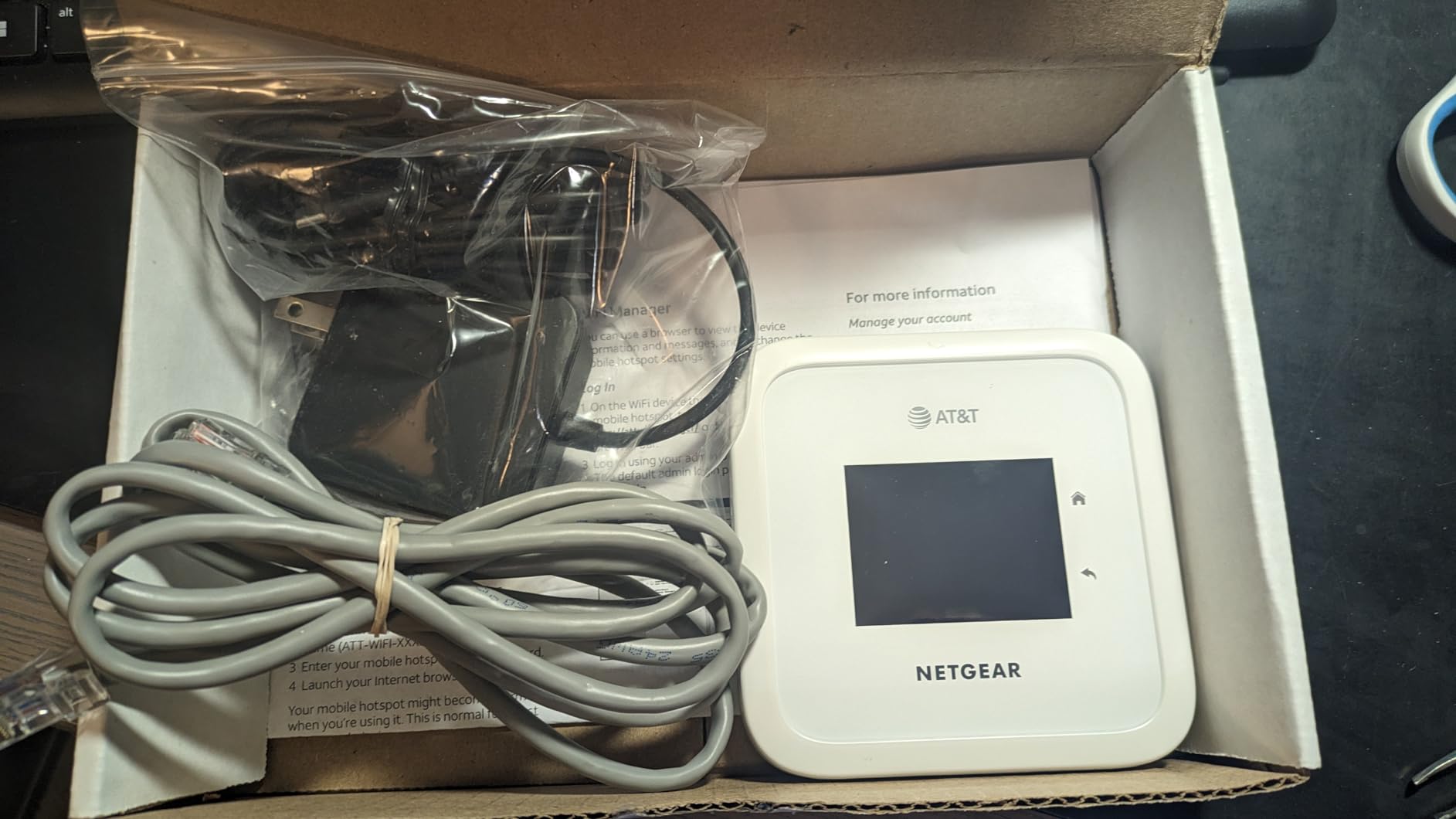 NETGEAR Nighthawk M6 5G WiFi 6 Mobile Hotspot Router (MR6110) - Unlocked, Certified with AT&T (Renewed) customer photo 2
