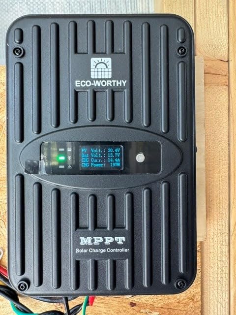ECO-WORTHY 1.6KWH Complete Solar Panel Kit 400W 12V for RV Off Grid | 4 * 100W Solar Panel + 40A MPPT Controller + 2 * 12V 100Ah Lithium Battery + Upgraded 2000W Power Inverter + Bluetooth Module customer photo 1